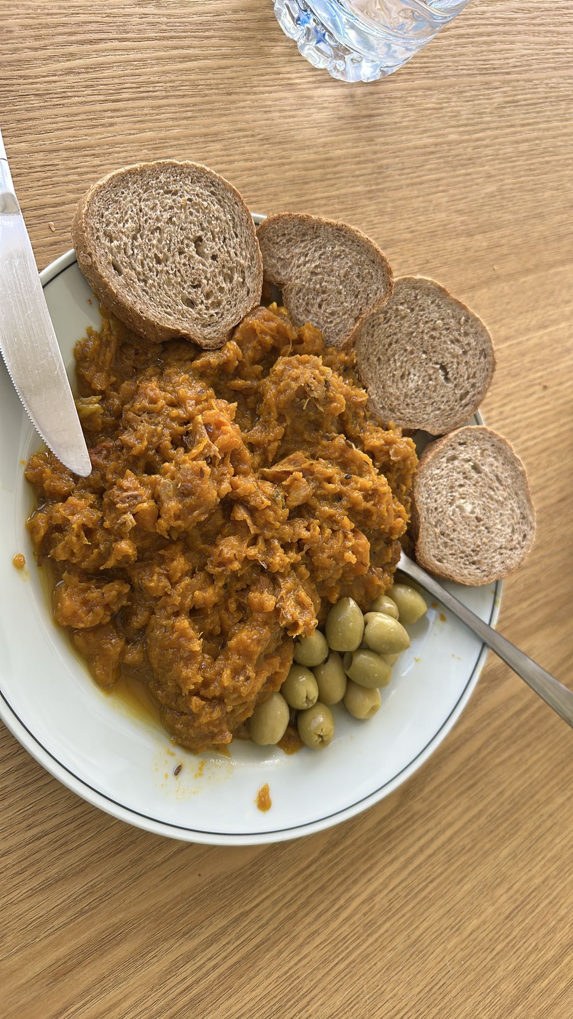 Ragoût au pain et olives