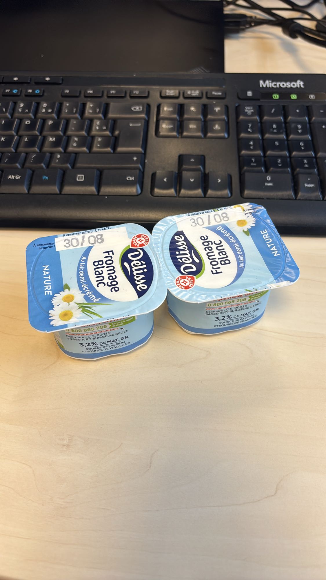 Deux fromages blancs