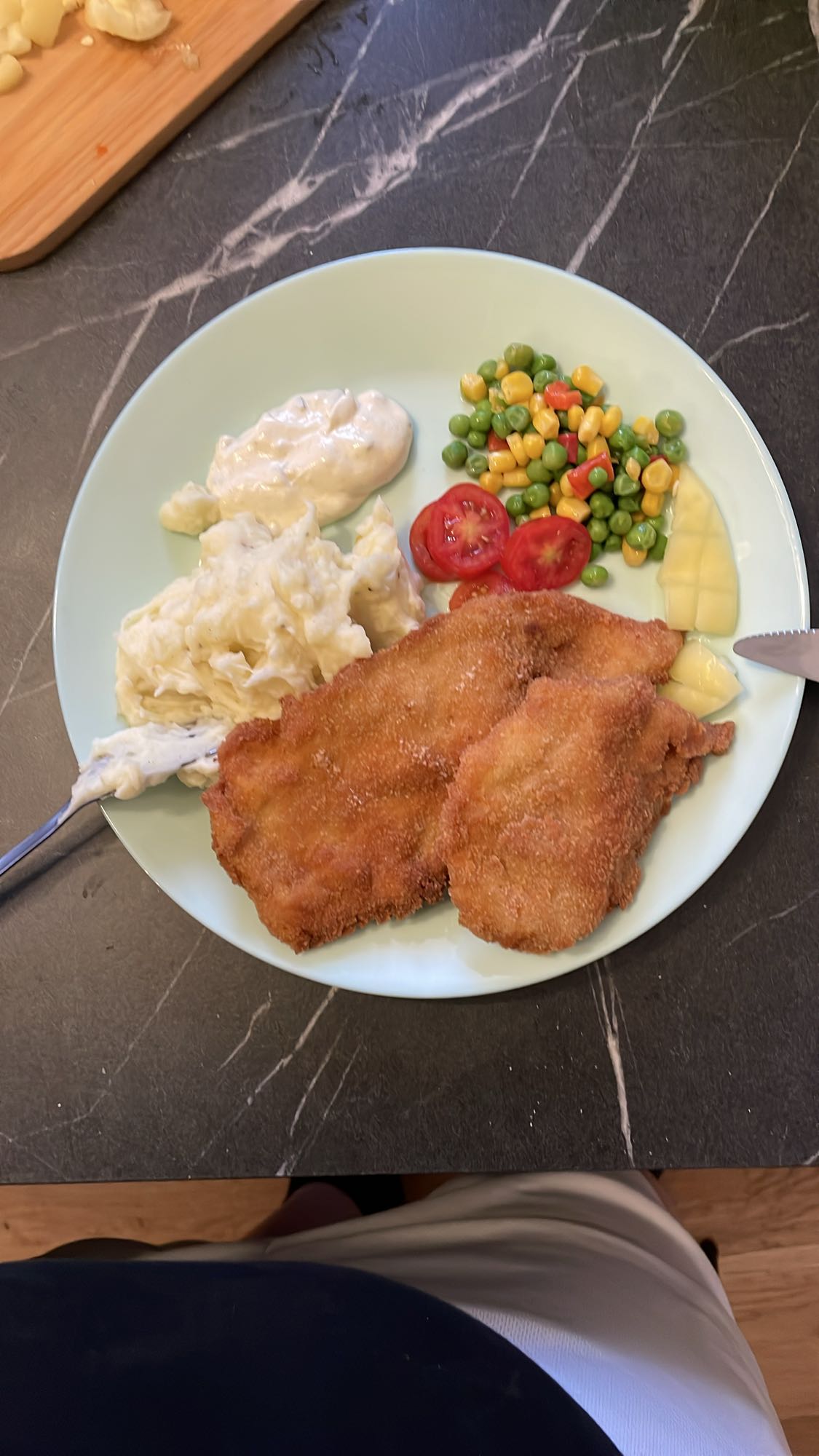 Panerad kyckling med potatismos