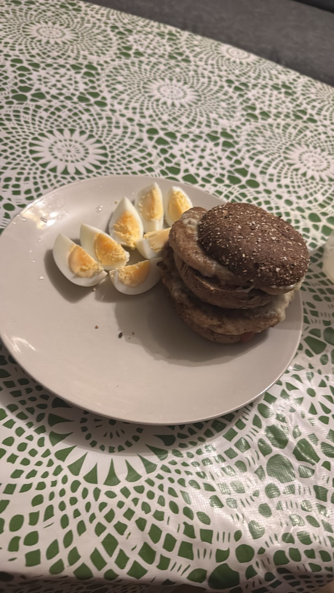 Hamburgare med ägg