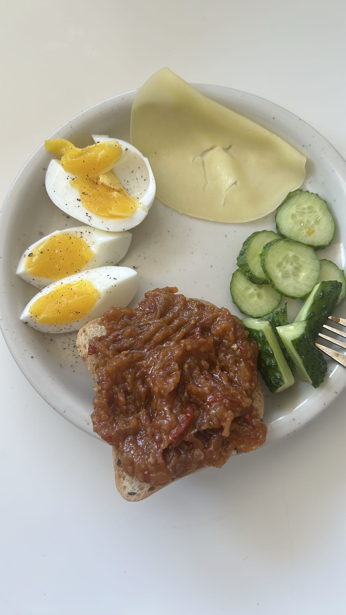 Eggs Toast and Vegetable Spread