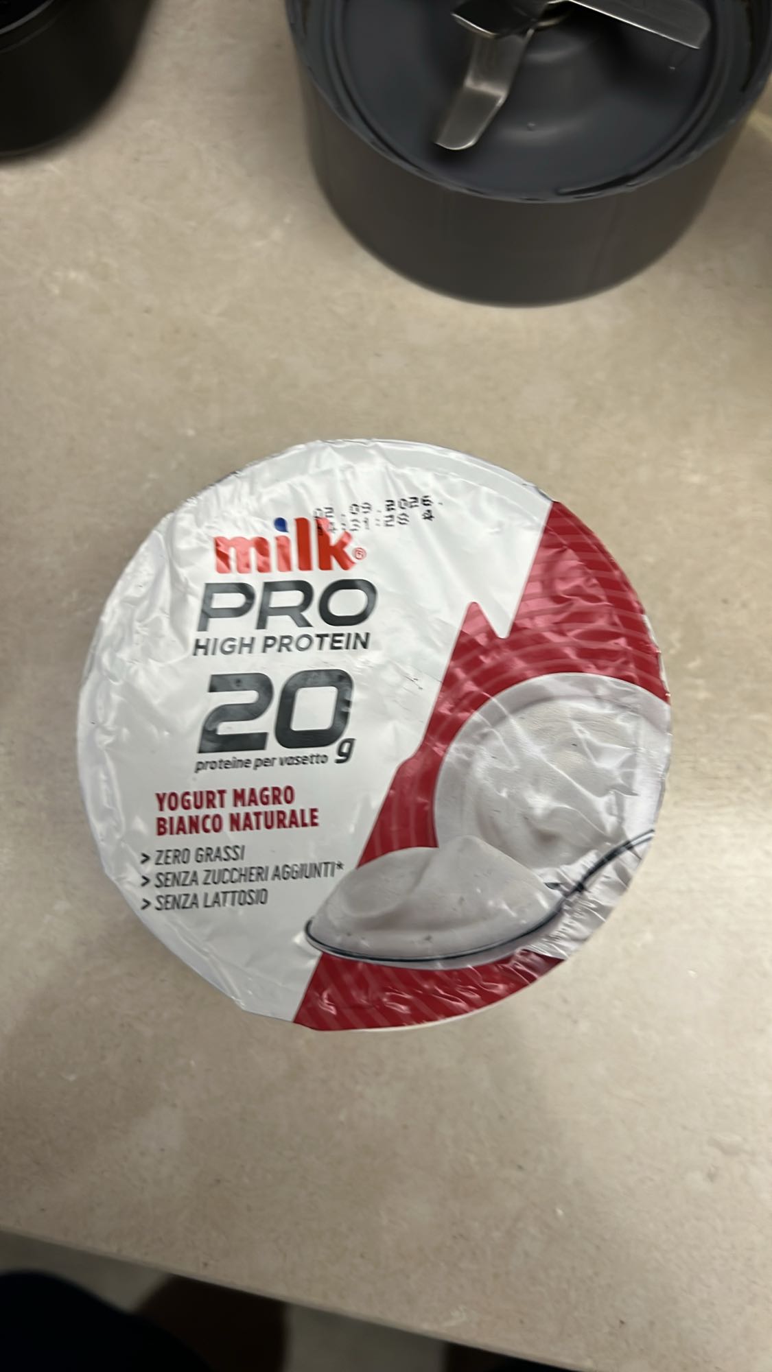 Yogurt proteico bianco