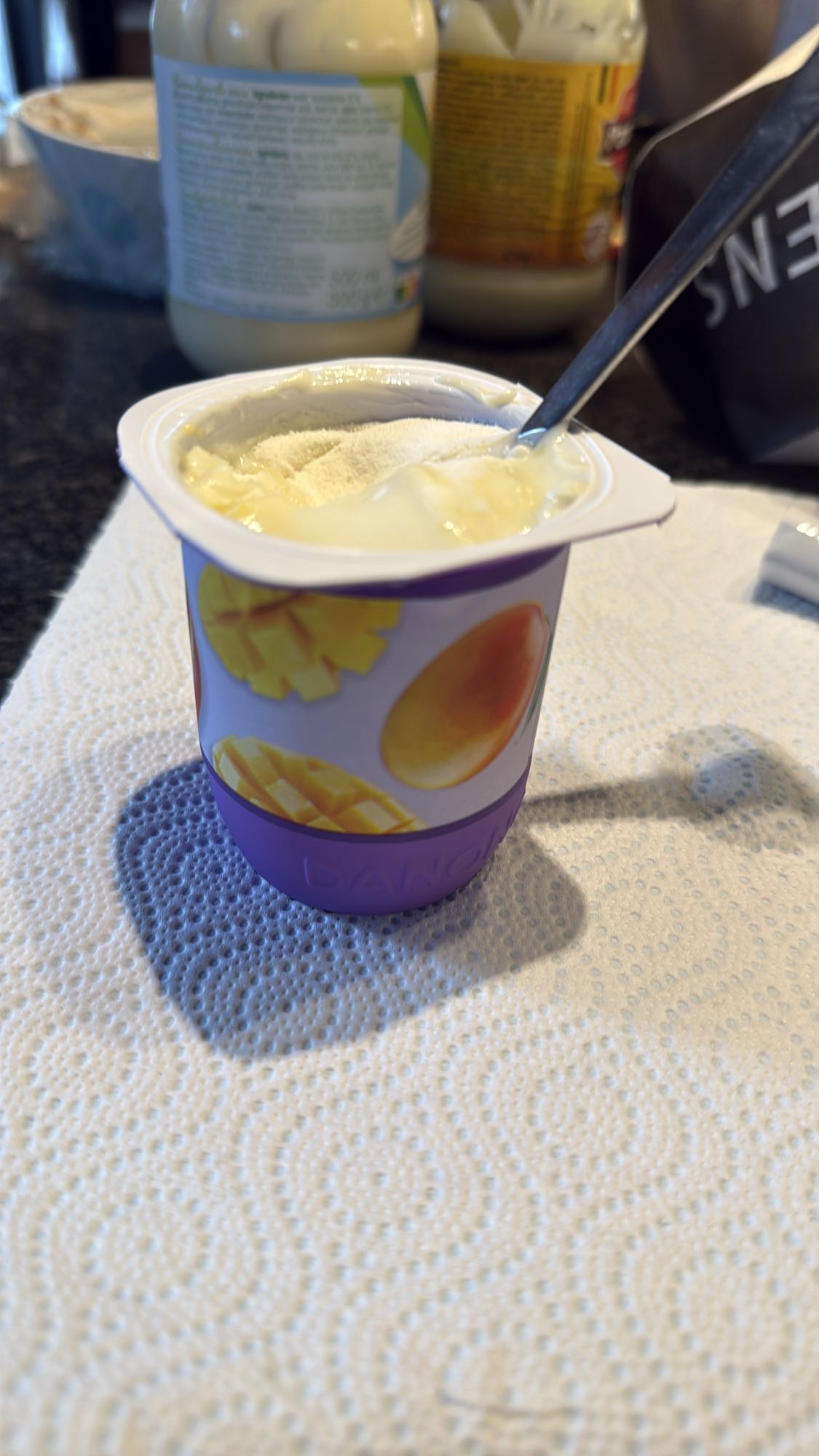 Mango yoghurt