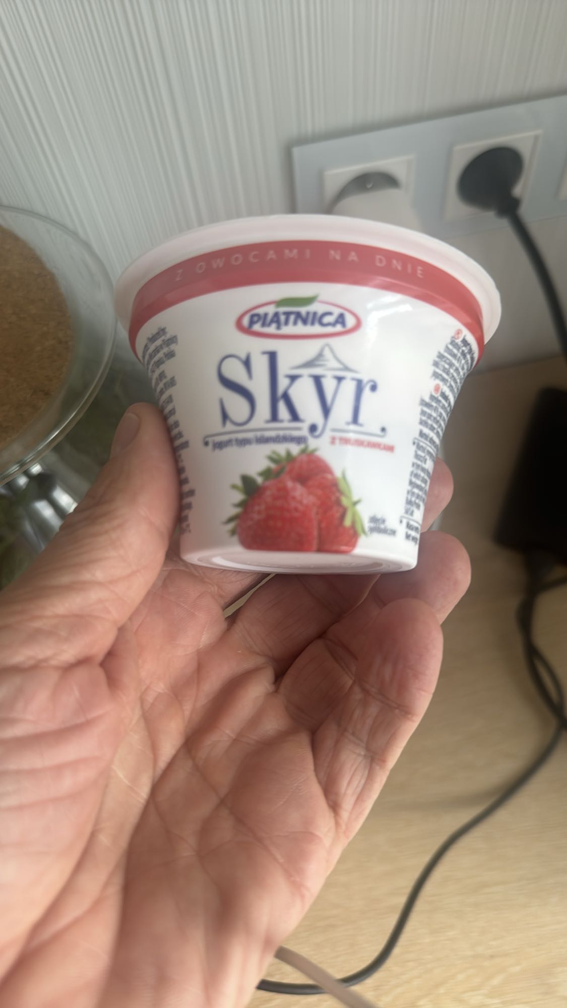 Skyr truskawkowy