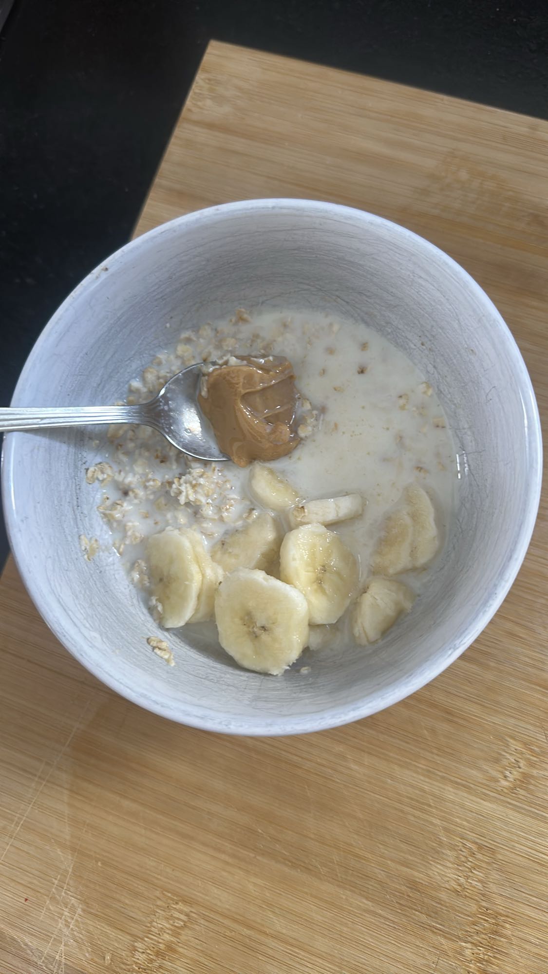 Porridge banane cacahuète