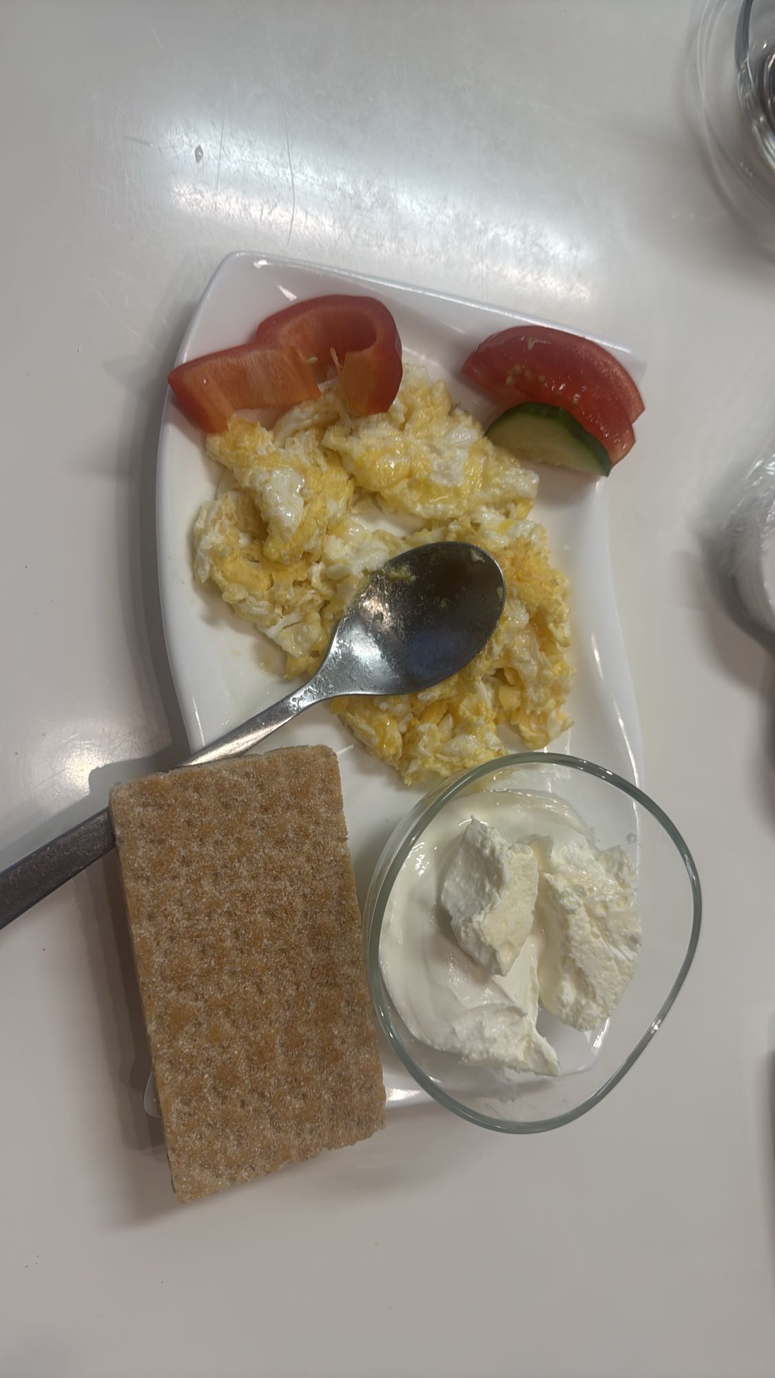 Äggröra med bröd