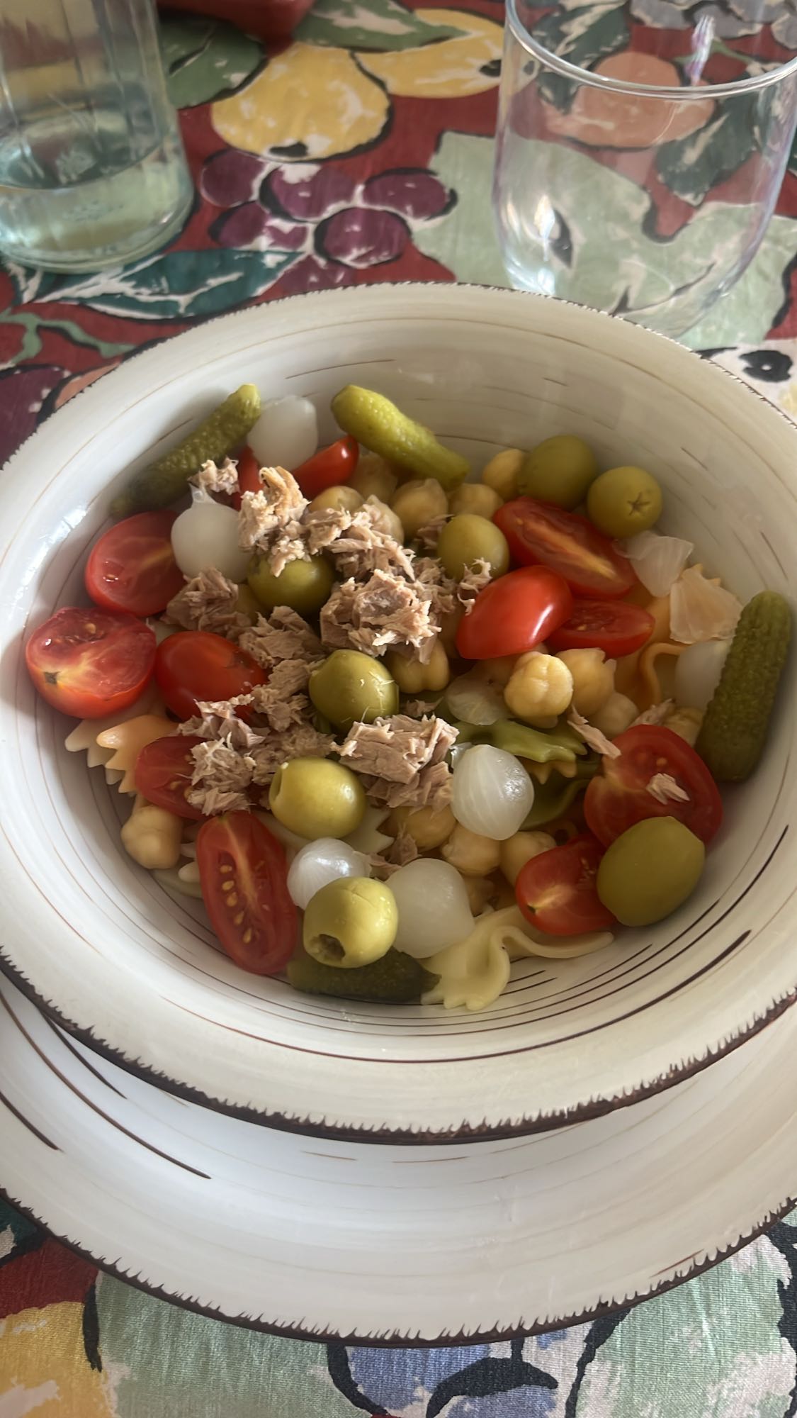 ensalada de pasta con atun