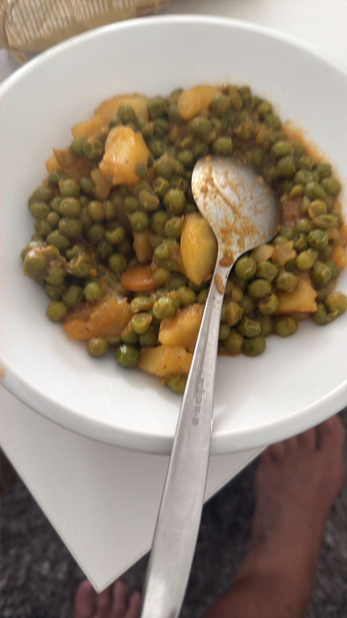 Erbsen mit Kartoffeln