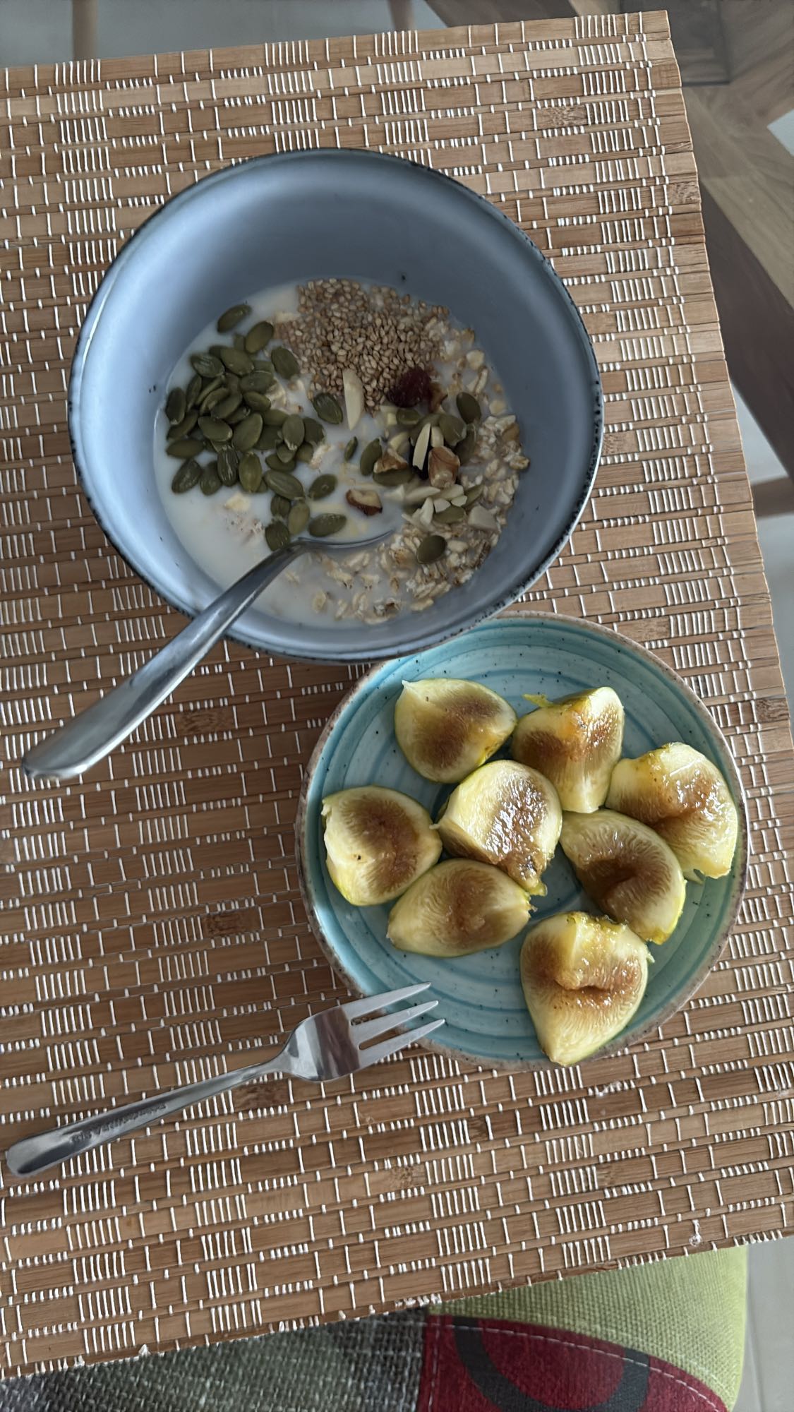 Yogurt Oats and Figs