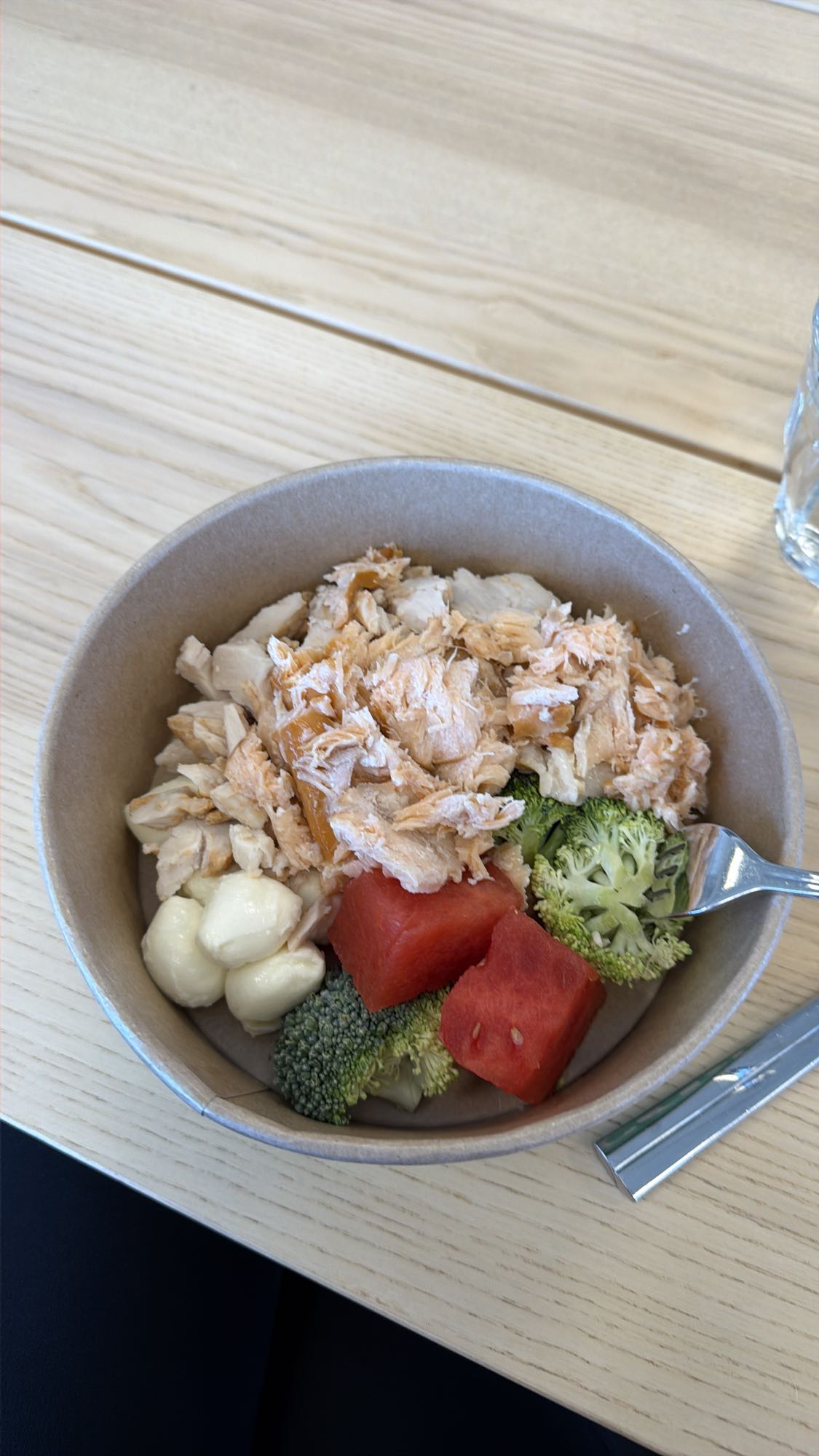 Lax med broccoli