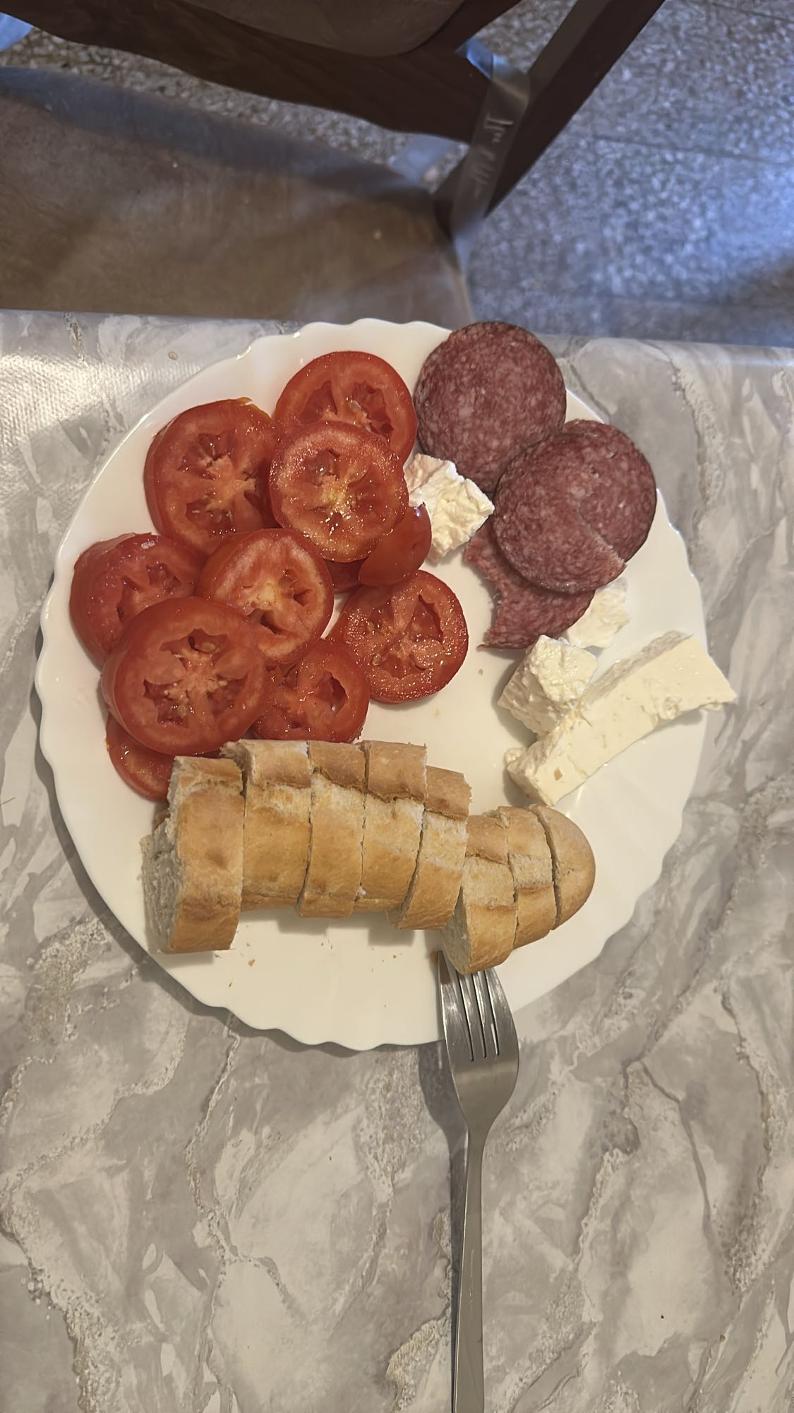 Tomato Salami Plate