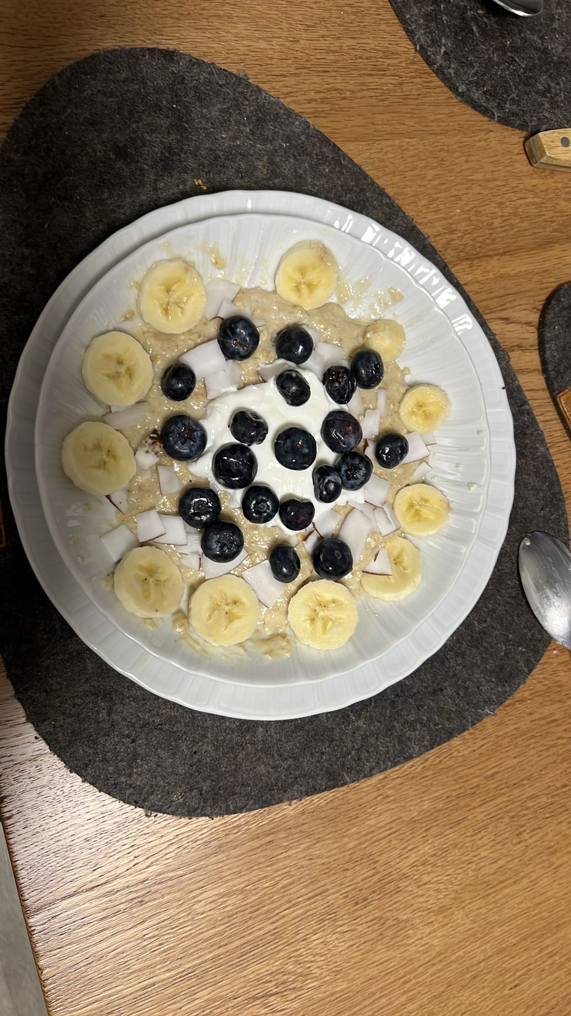 Porridge con frutta