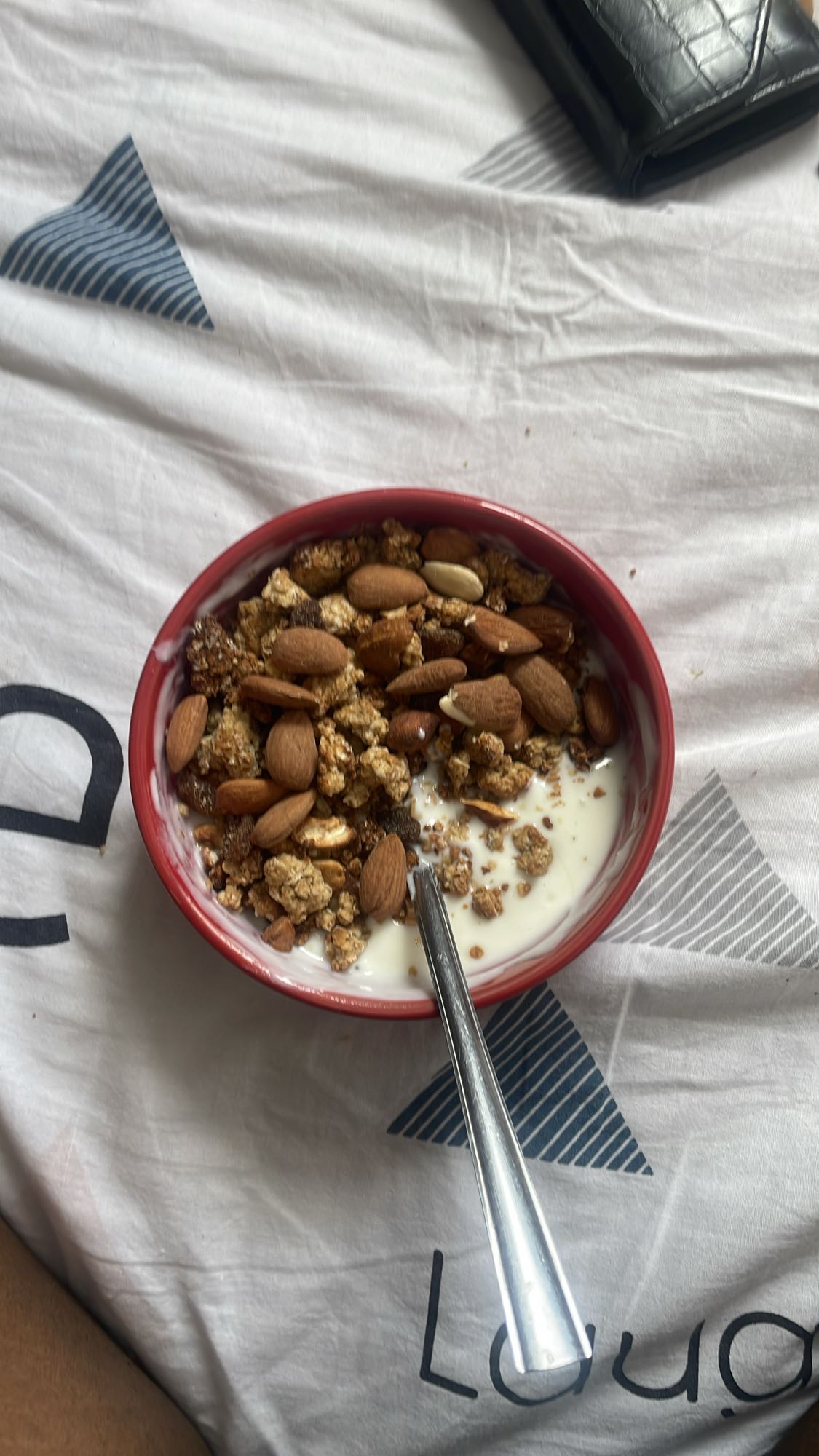 Yaourt granola amandes