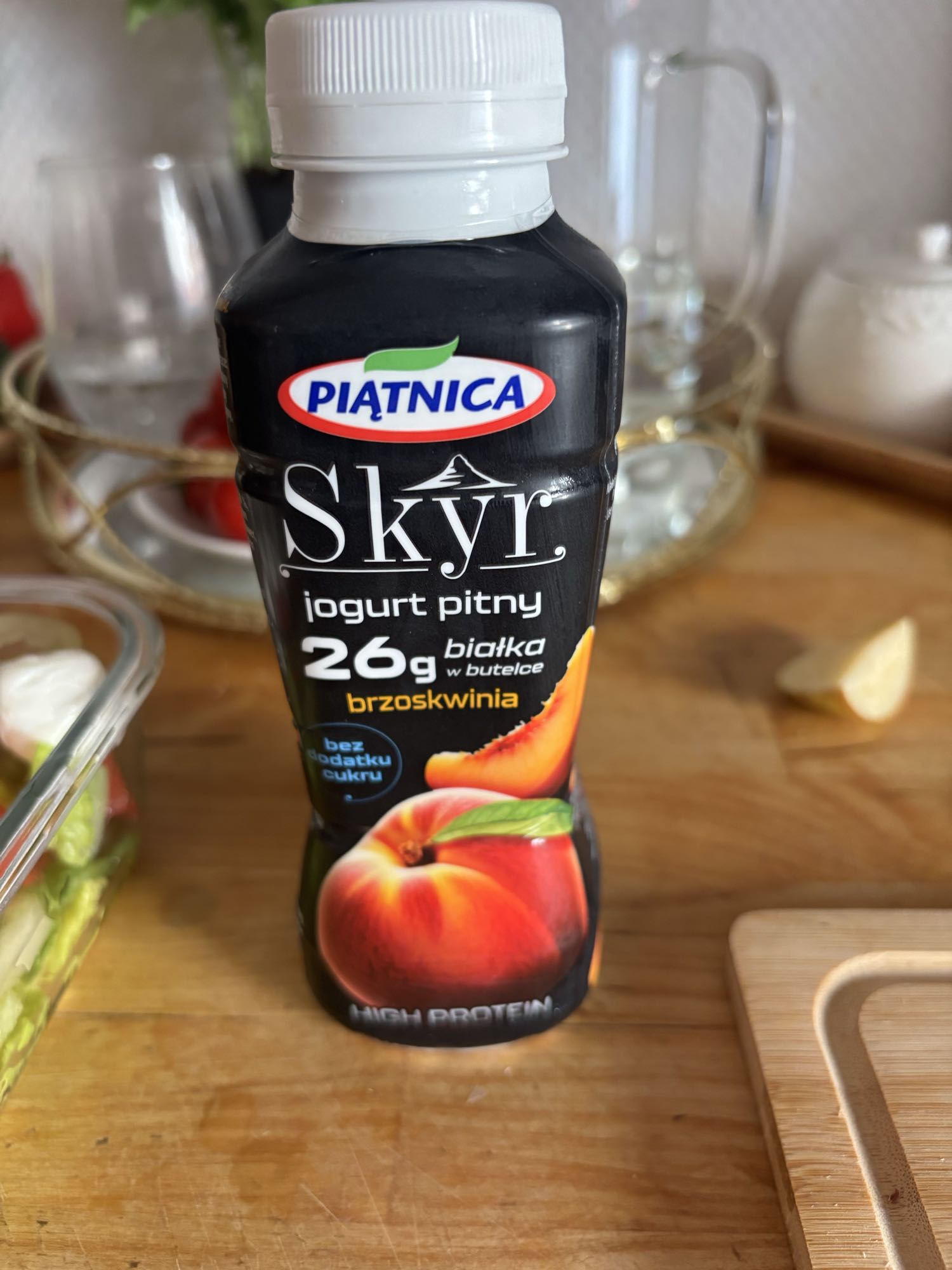 Skyr pitny brzoskwinia