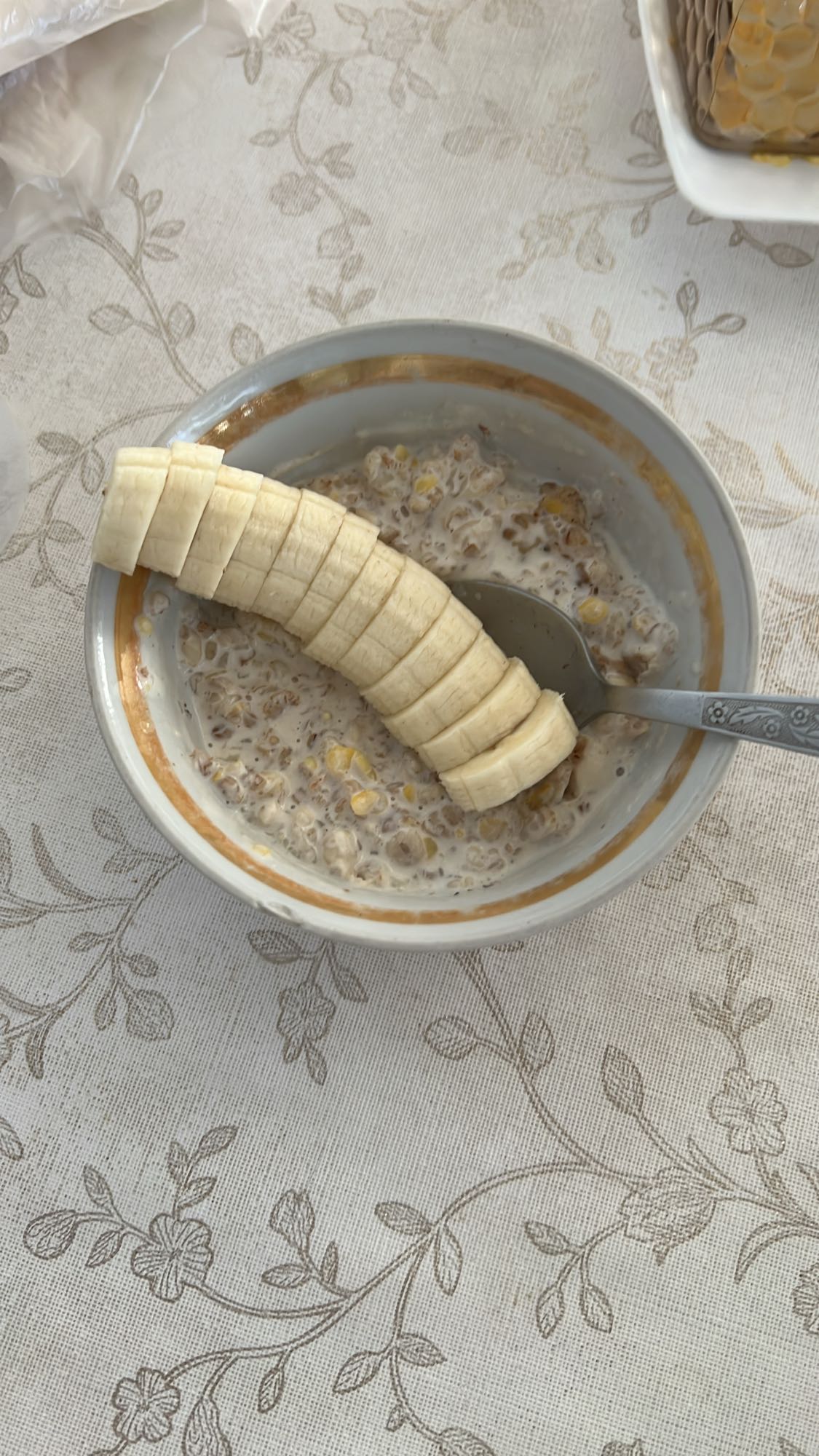 Каша с бананом