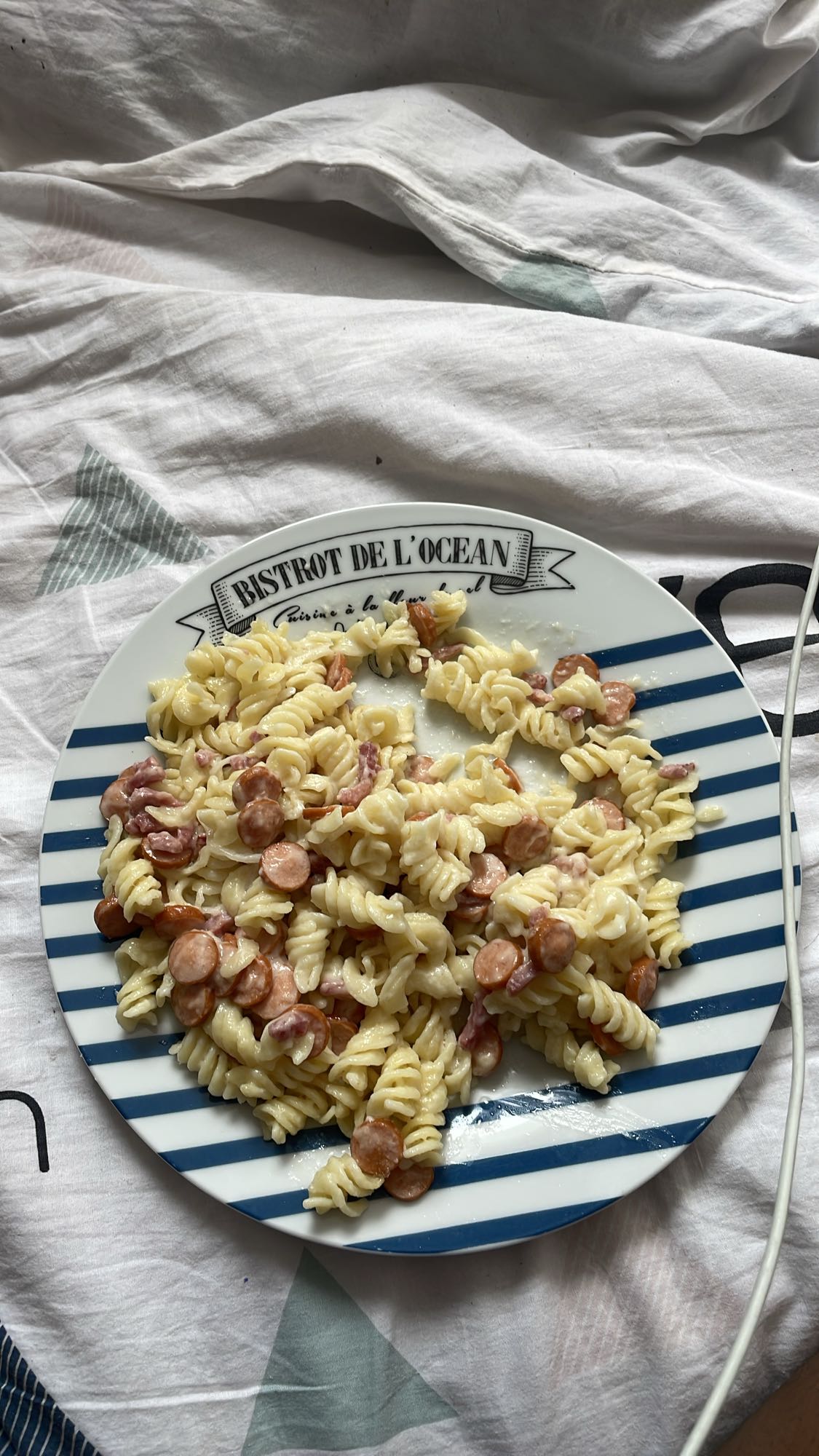 Pâtes crémeuses saucisse
