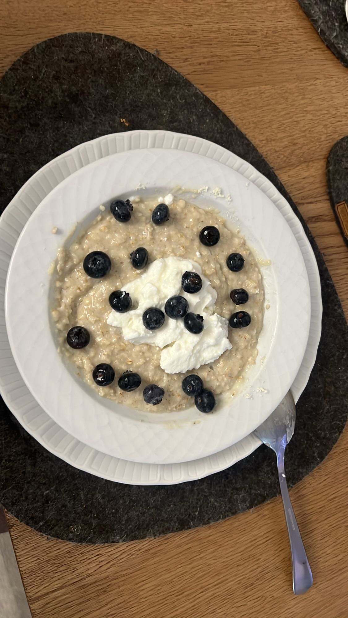 Porridge con mirtilli