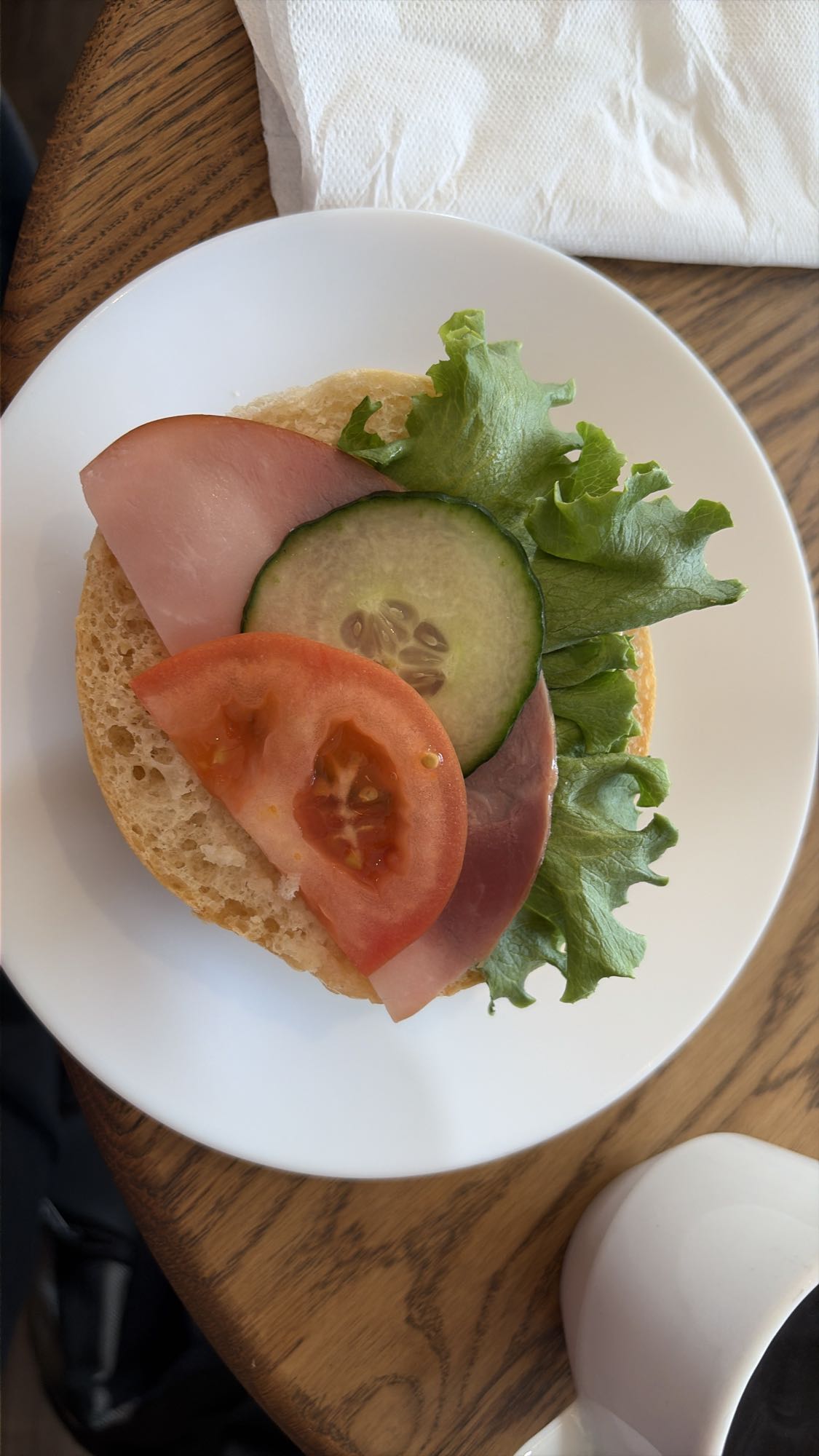 Öppen skinksmörgås