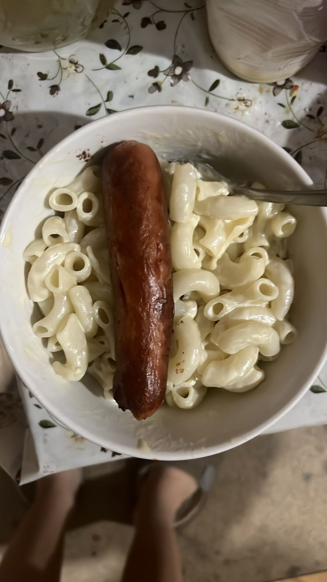 макароны с сосиской и сливками