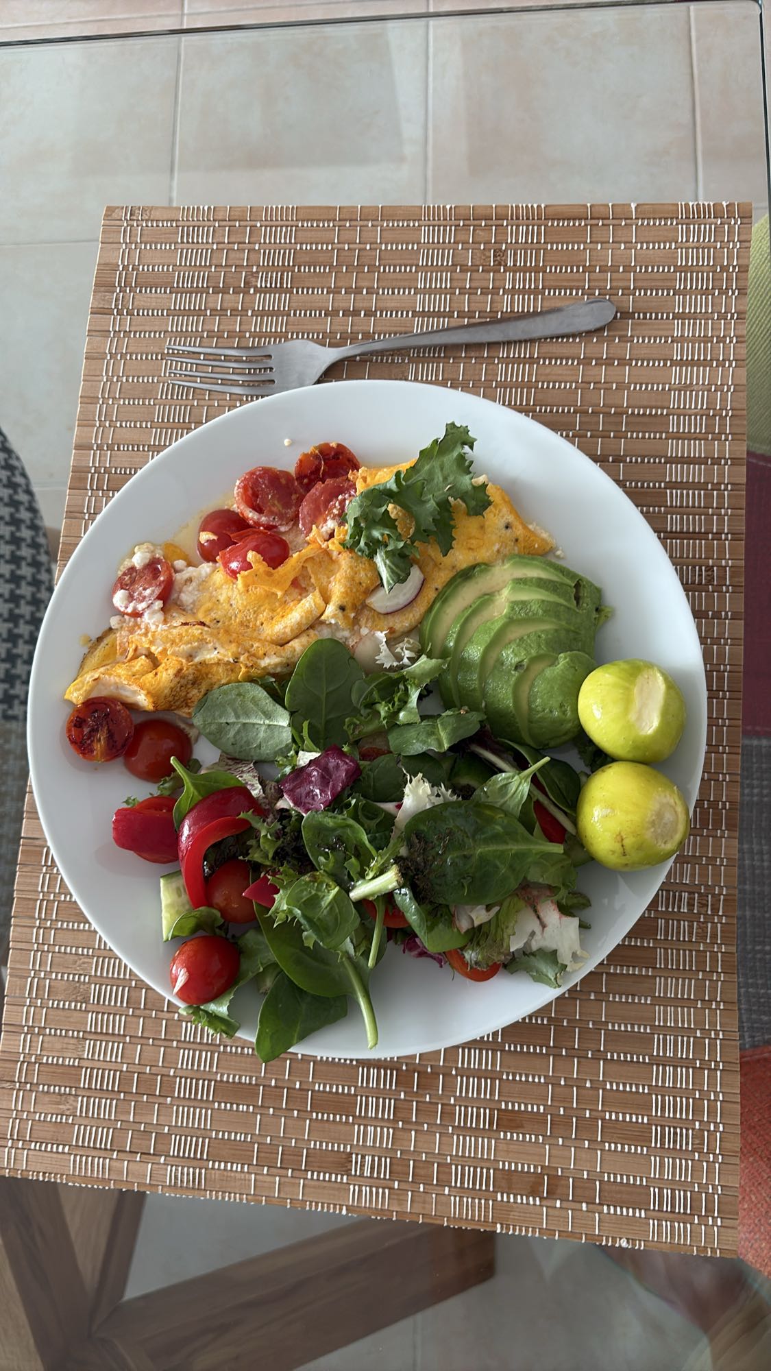 Omelet Avocado Salad