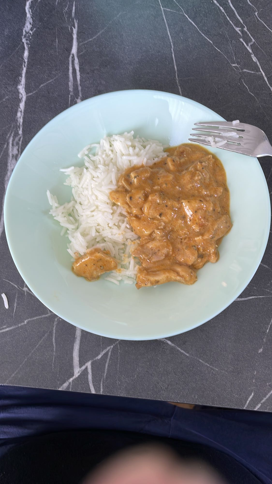 Ris med krämig kyckling