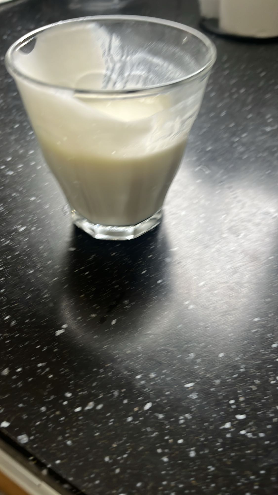 Glas mjölk