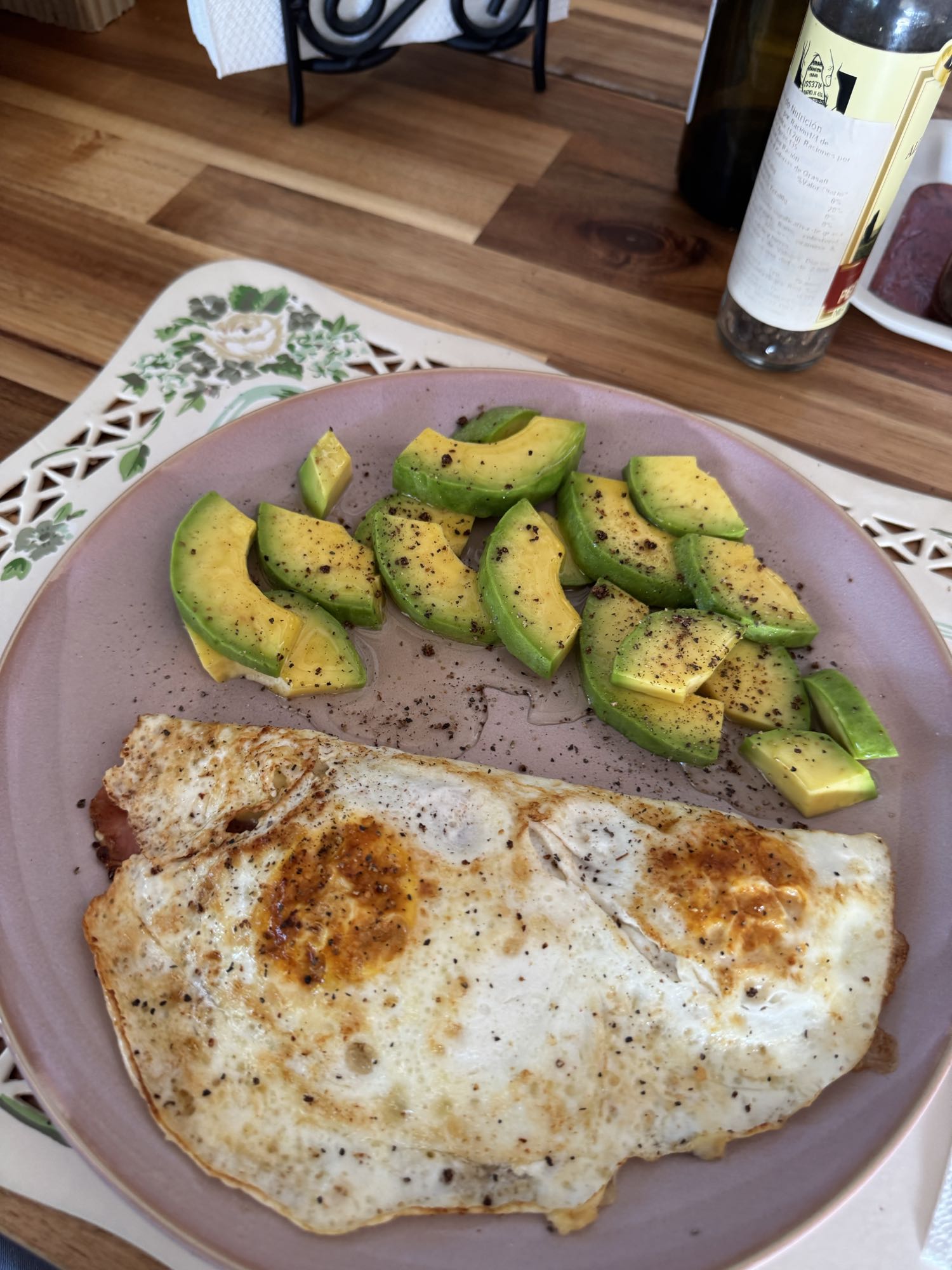 huevos con aguacate