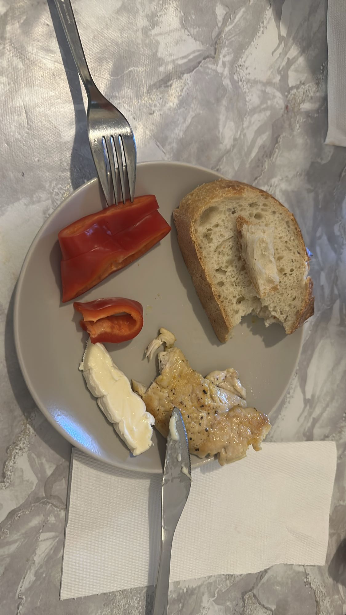 Chicken Bread Plate