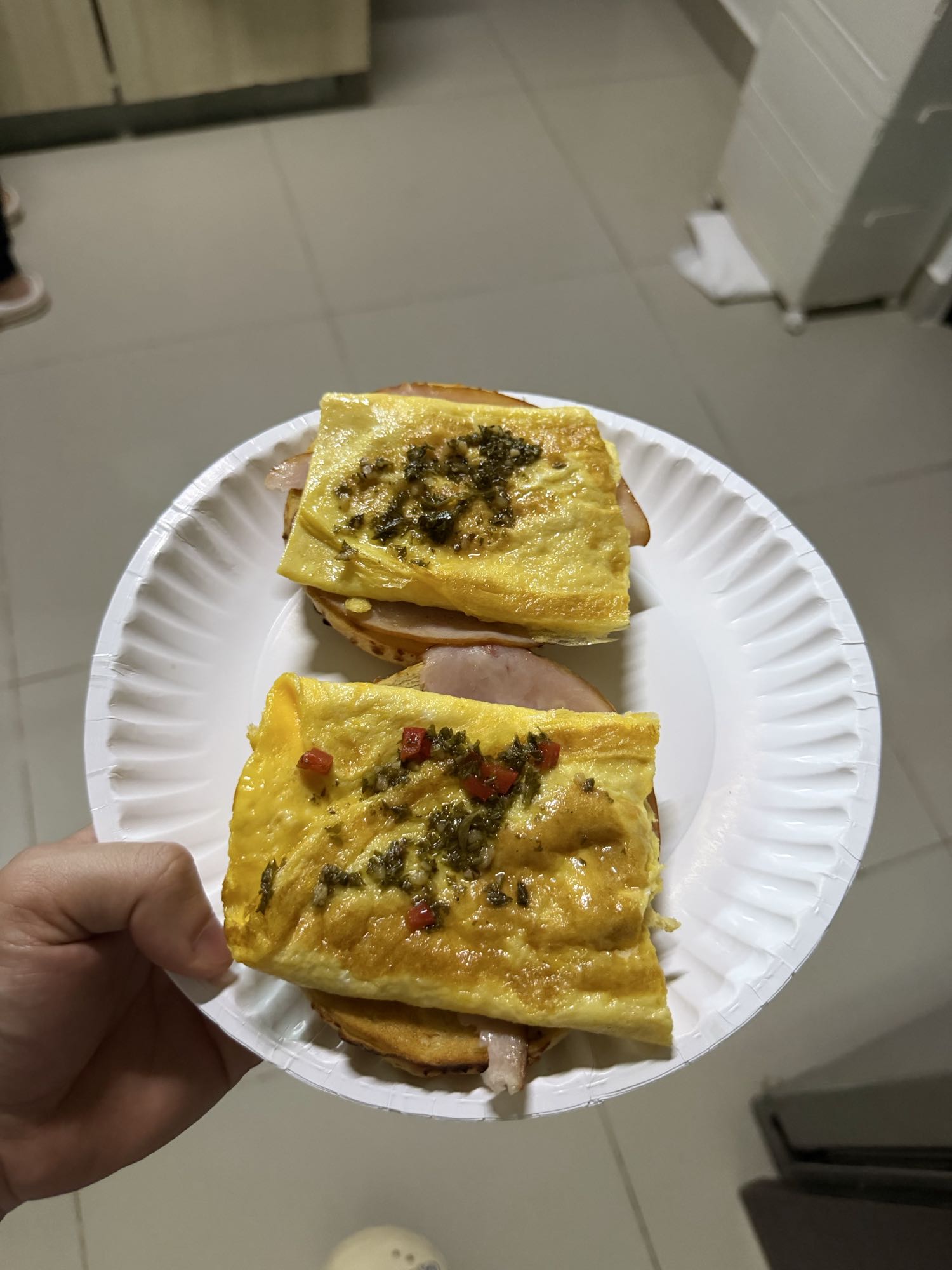 tostadas con jamón y huevo