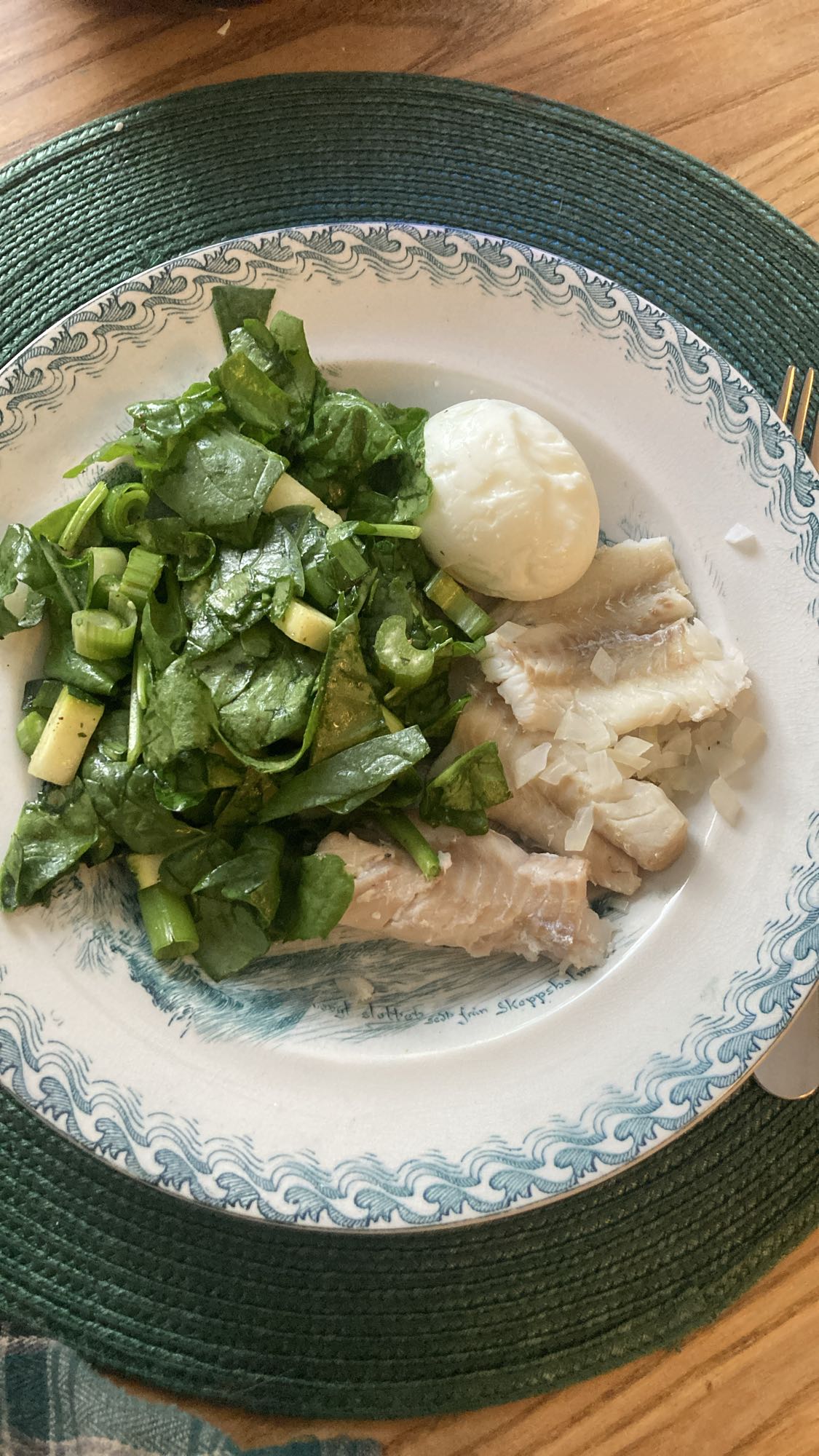 Fisk med spenatsallad
