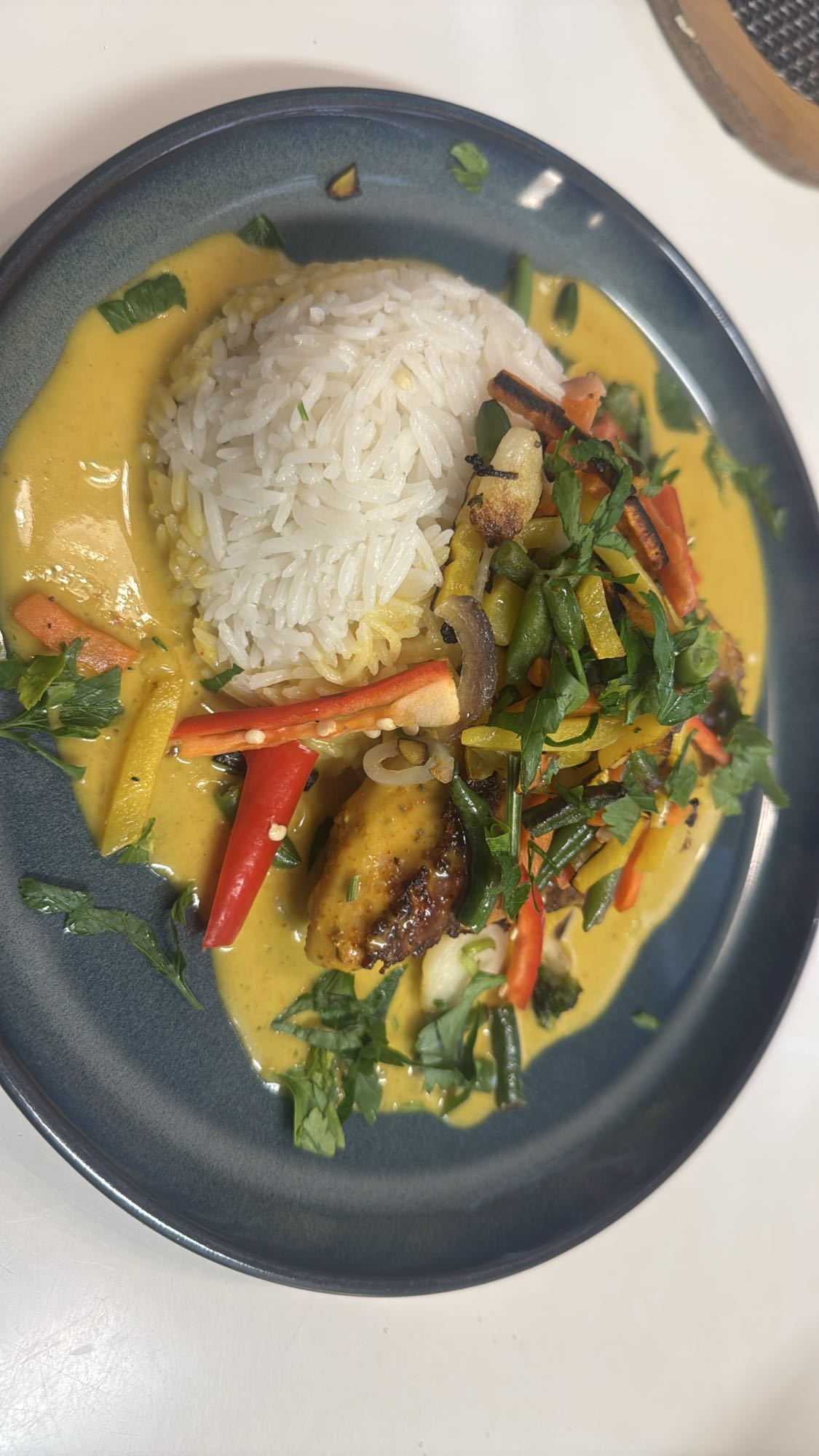 Kyckling med ris och curry