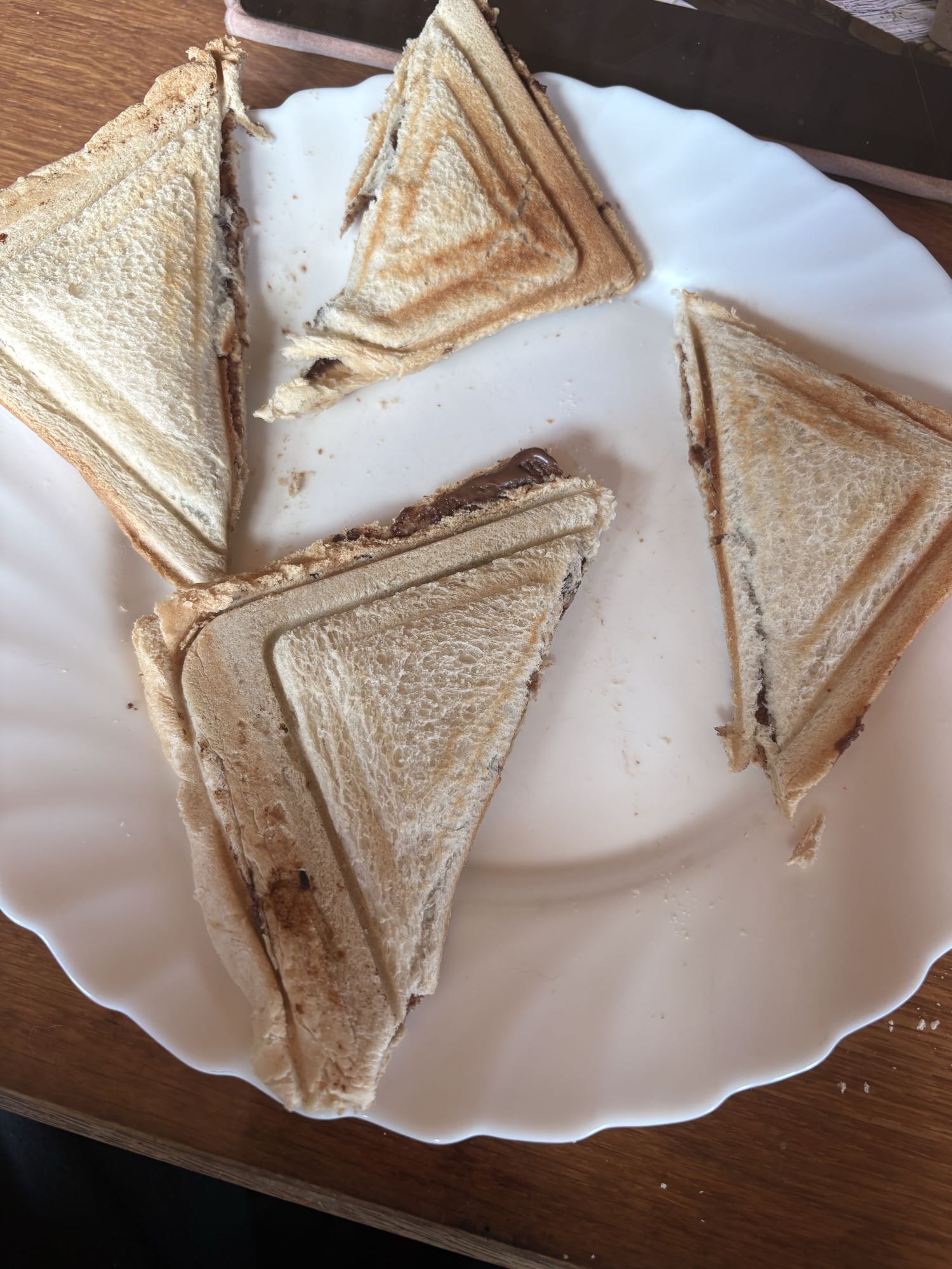 Schoko-Toast-Sandwiches