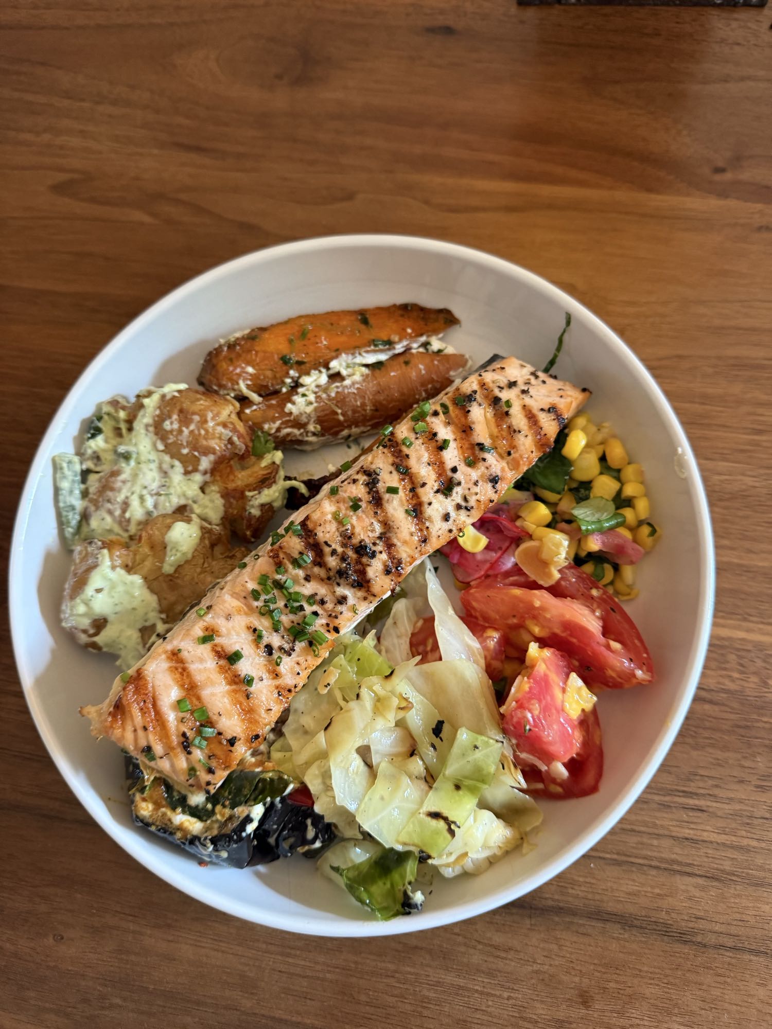 Grilled Salmon Bowl