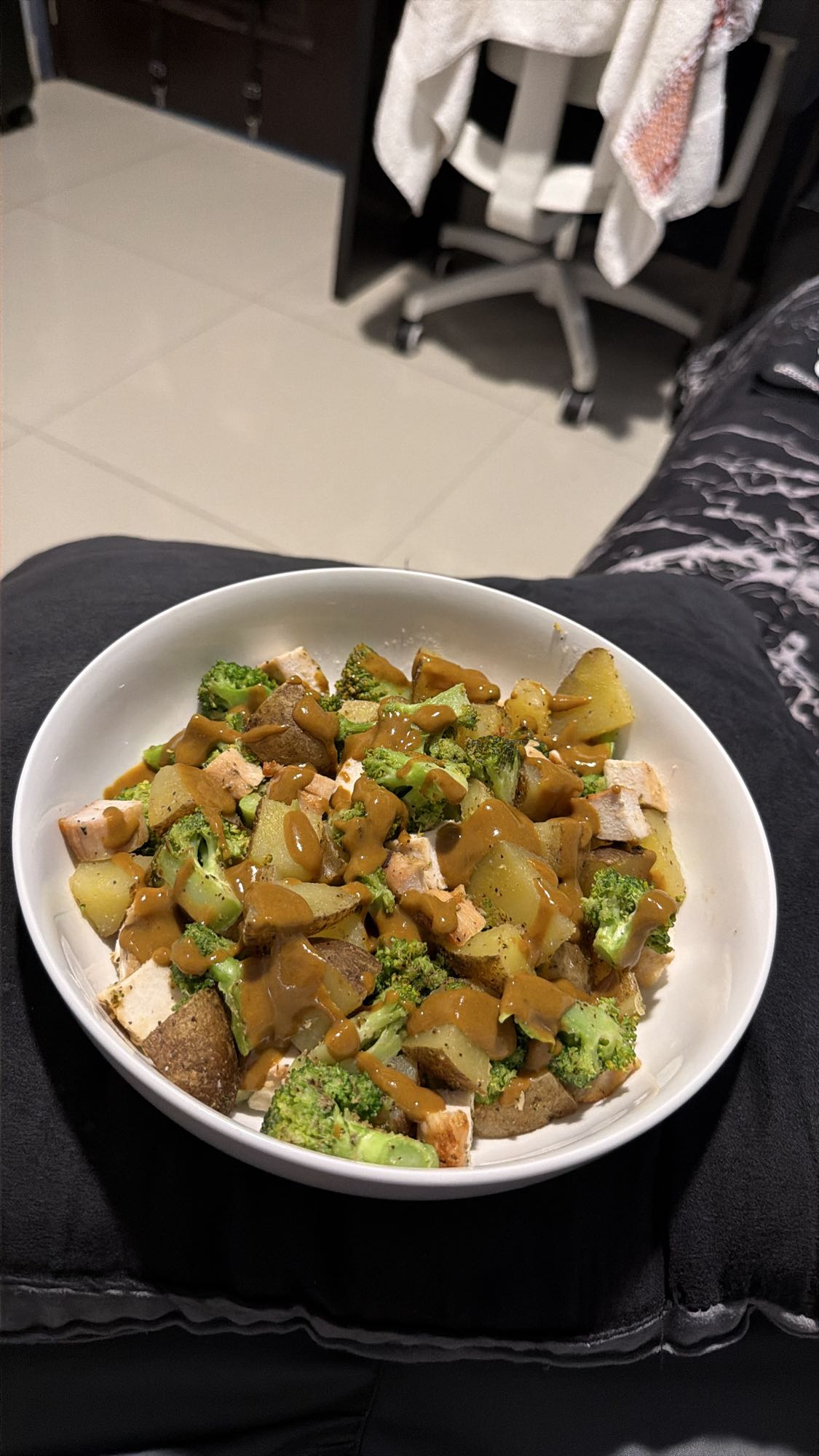 pollo con papa y brócoli