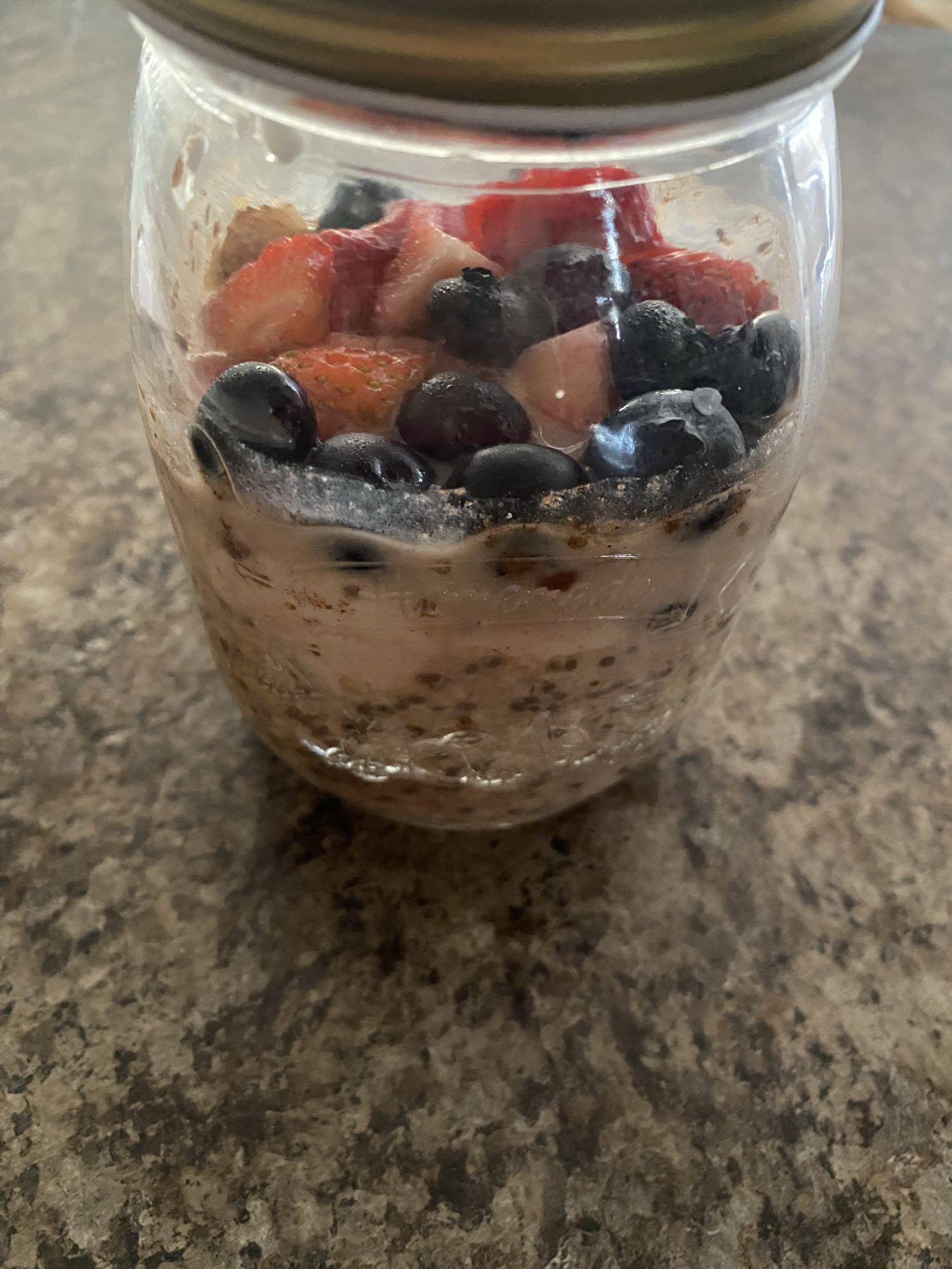 Berry Chia Oats Jar