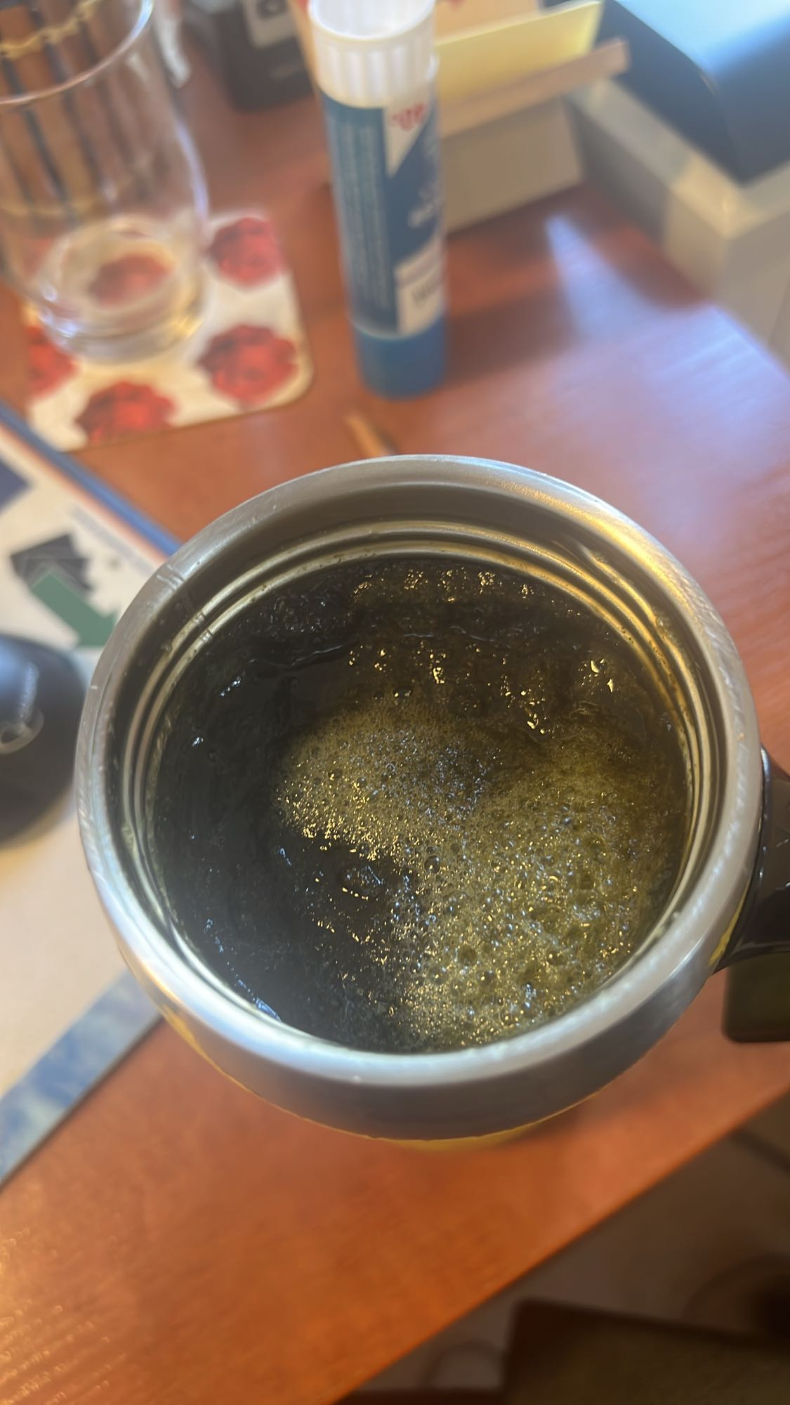 Smoothie z liści buraka, gruszki i połowy banana