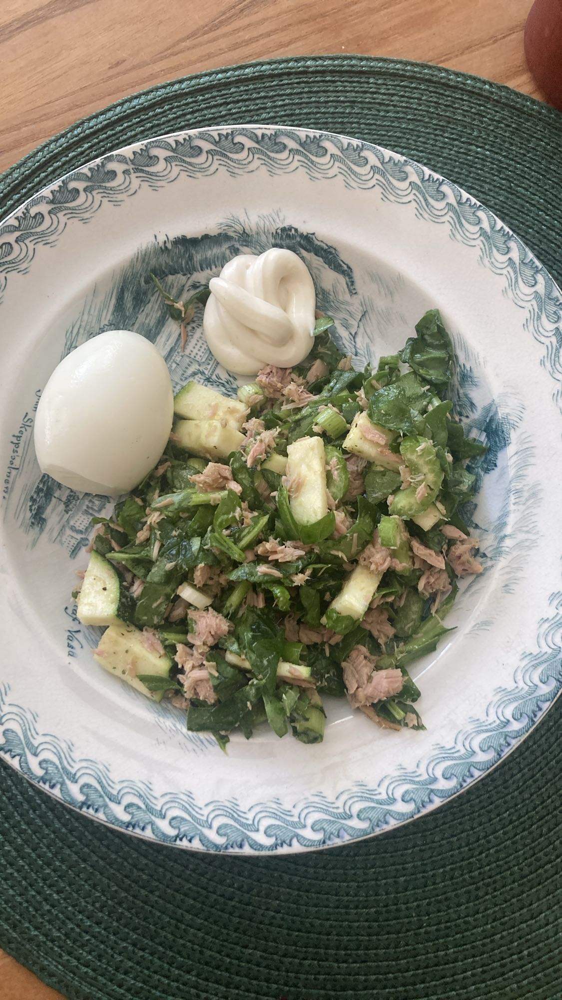 Tonfisksallad med ägg