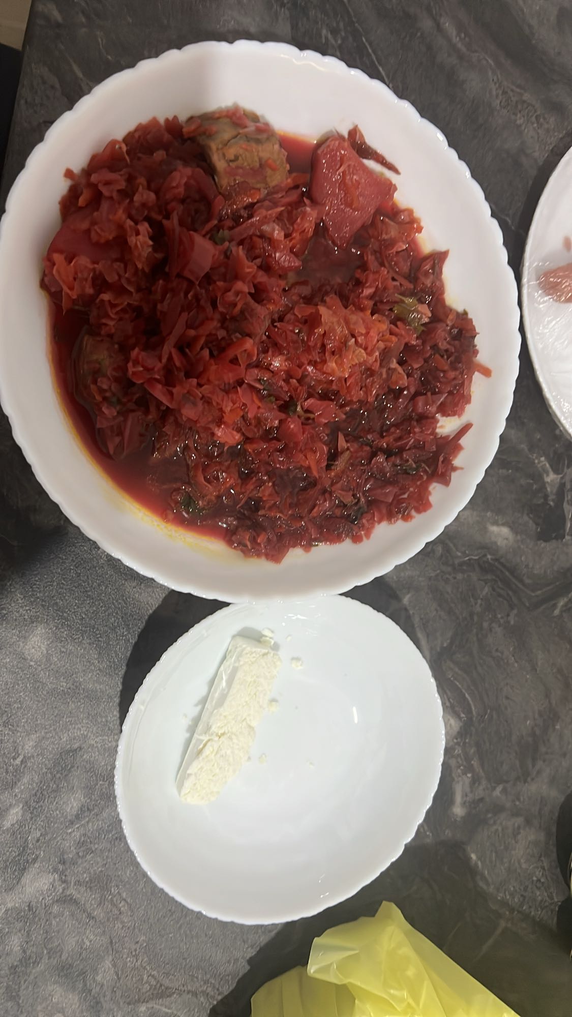 Բորշ պանրով