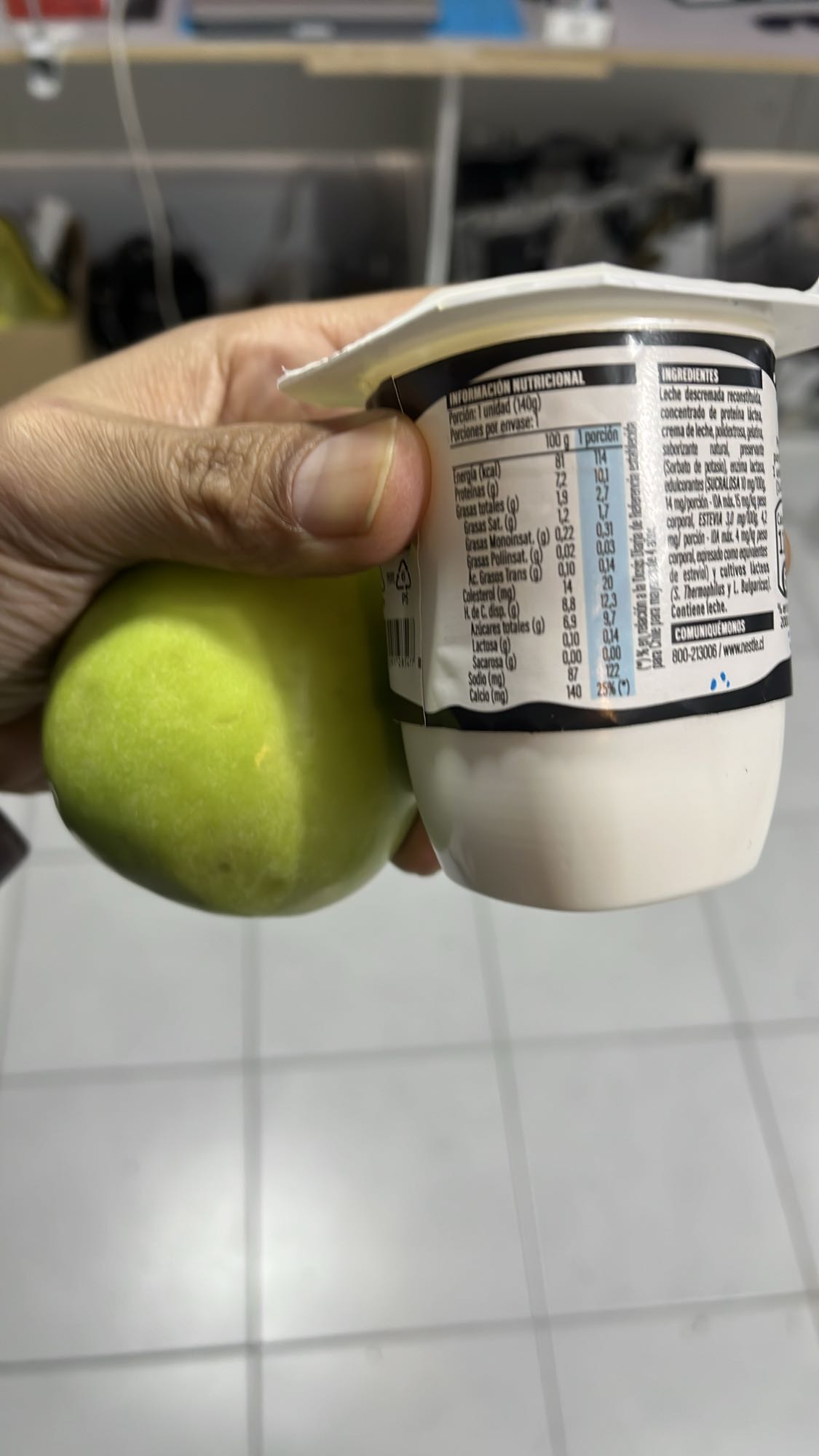 manzana con yogur