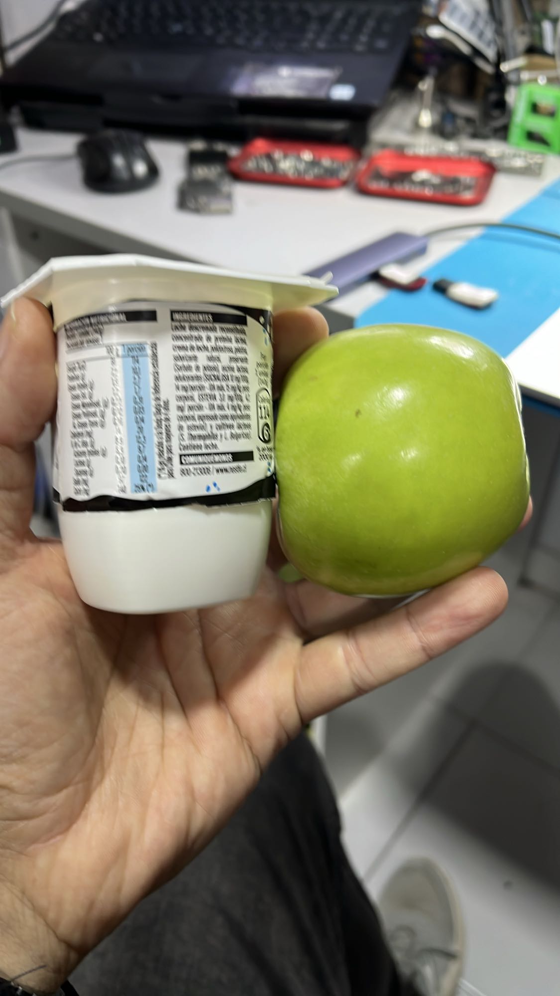 yogur con manzana