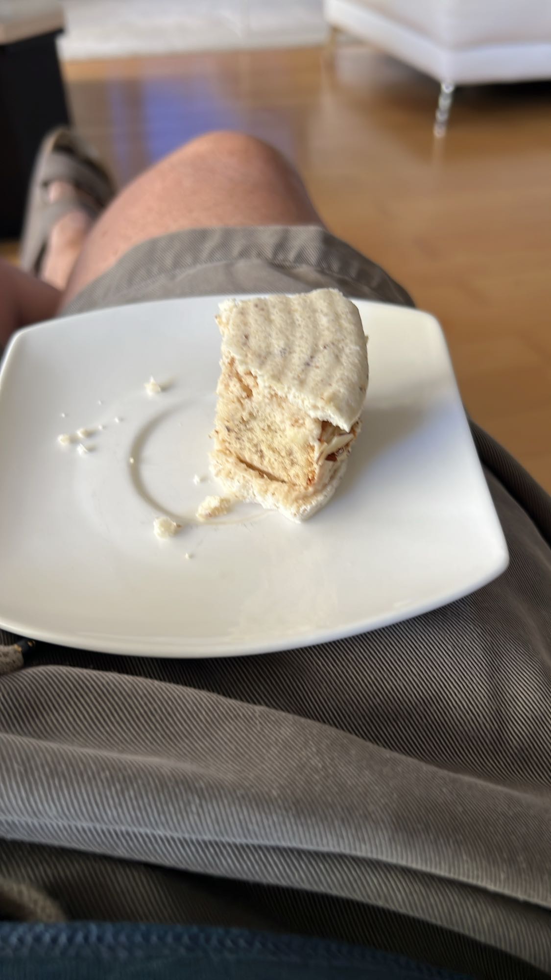 Kleines Sahnetortenstück
