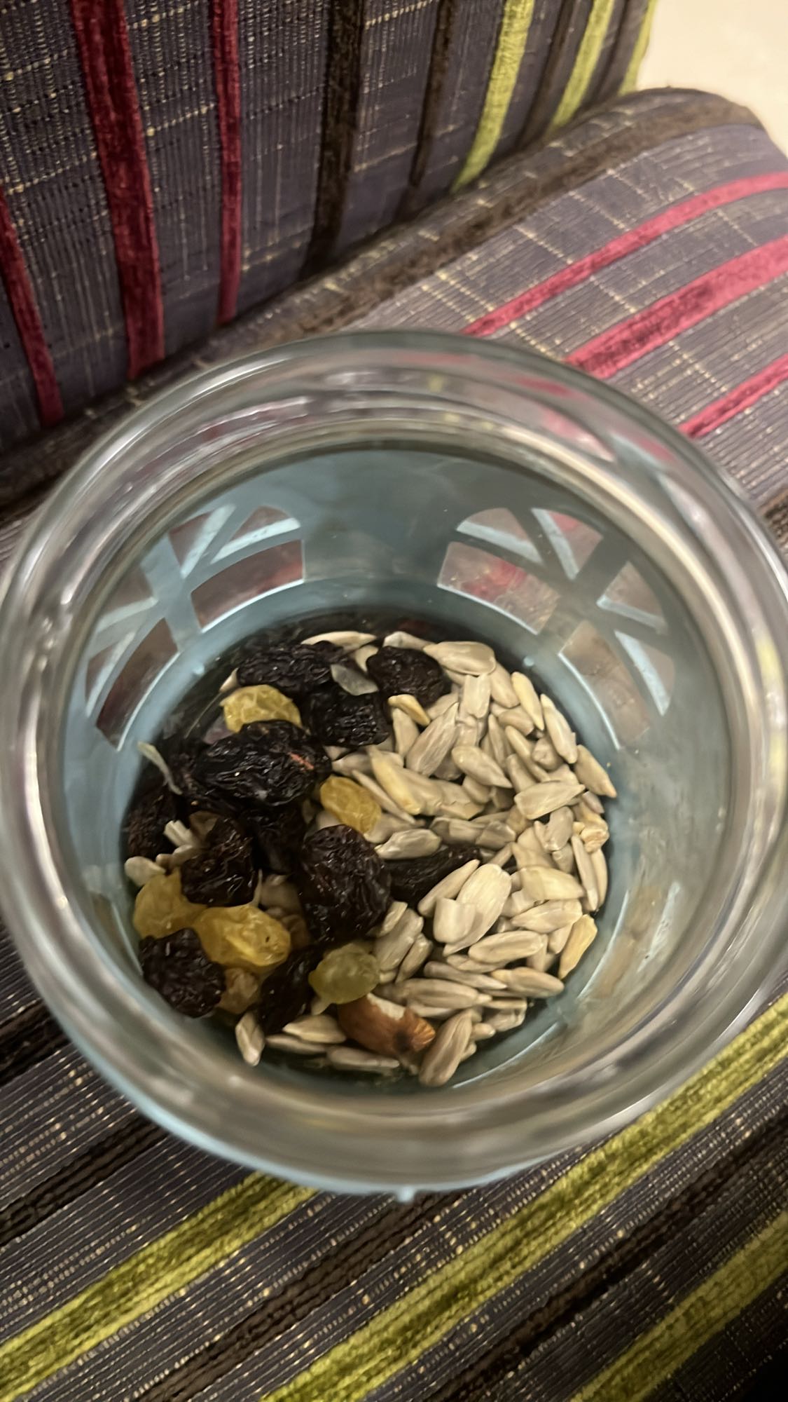 Seeds and Raisin Mix