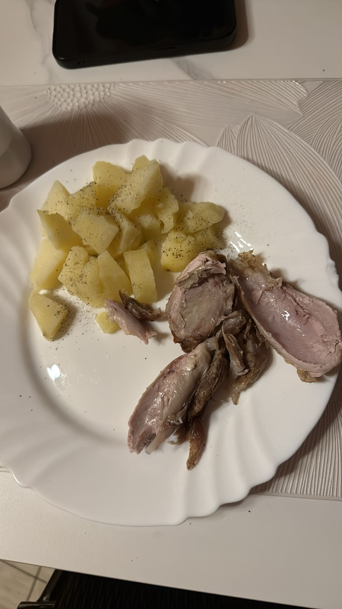 Cartofi cu carne de curcan