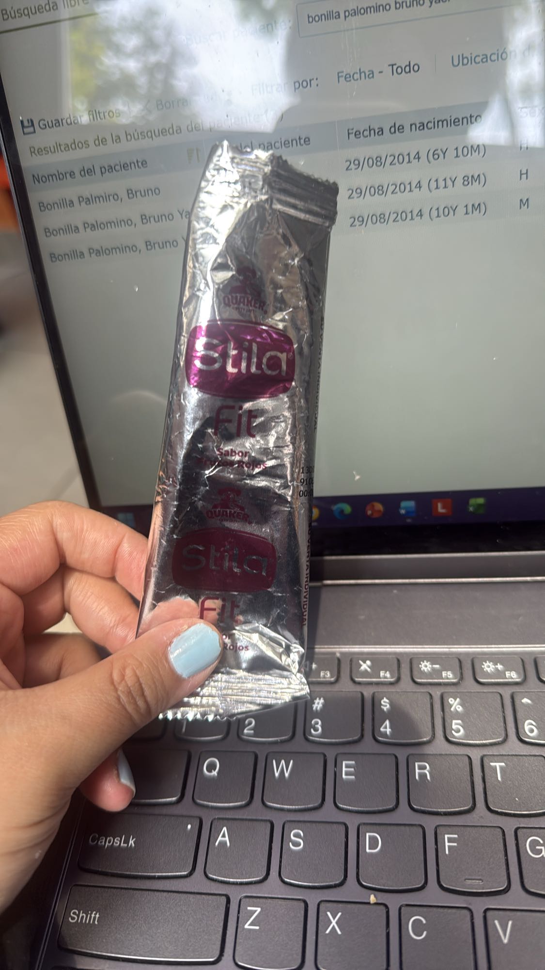 barra stila fit frutos rojos