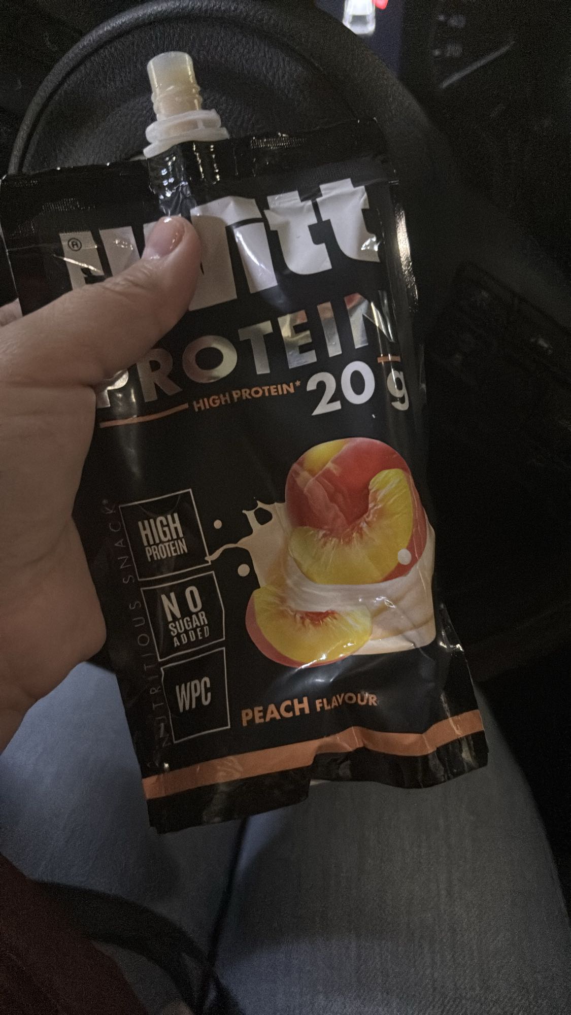 Mus proteinowy brzoskwinia