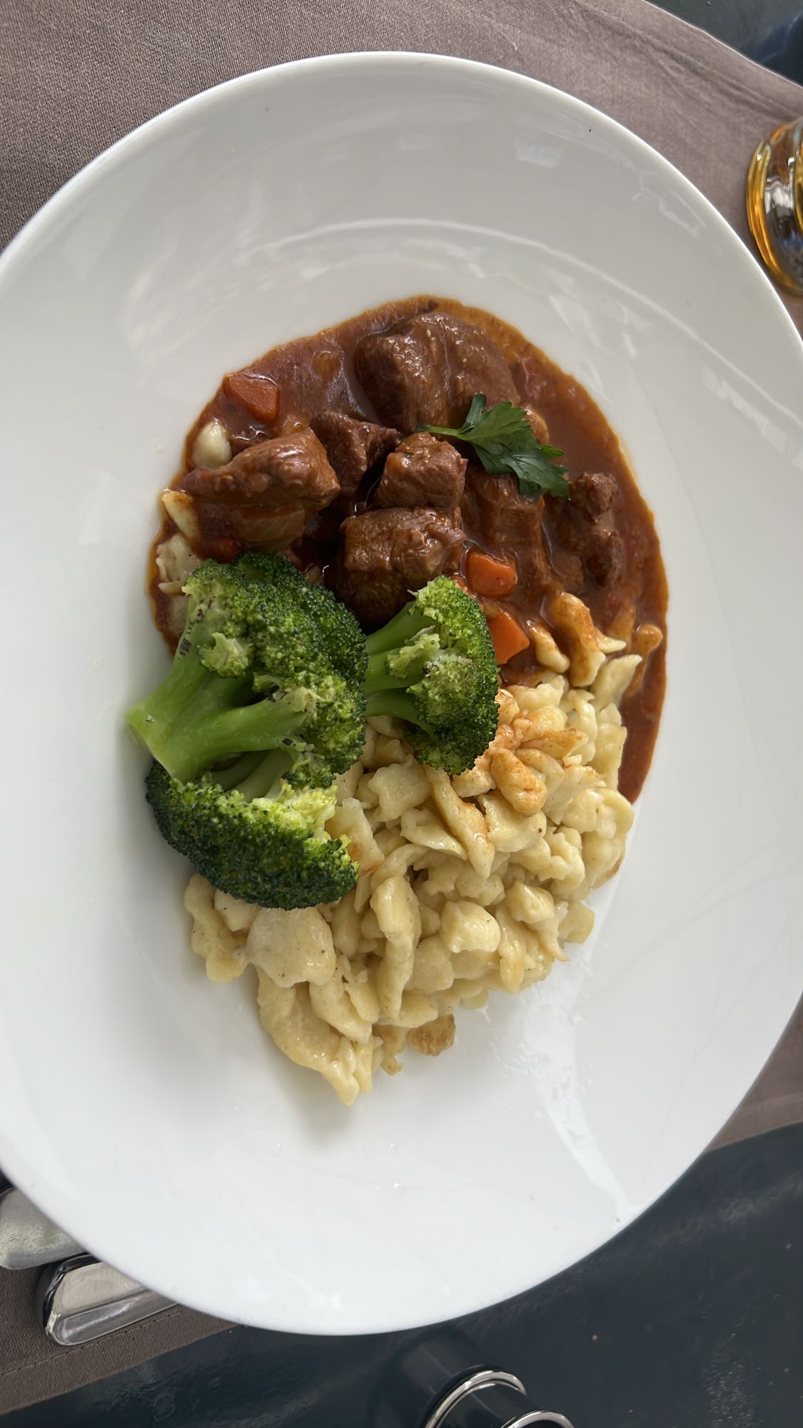 Rindergulasch mit Spätzle