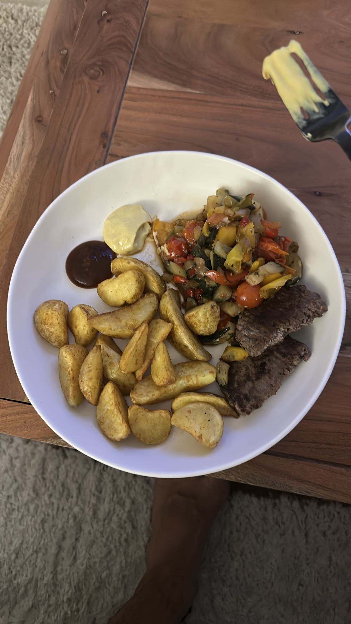 Steak pommes légumes