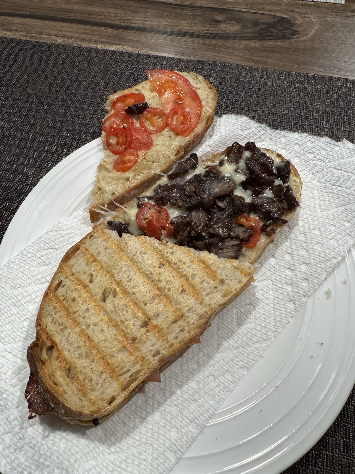 sándwich de carne y queso