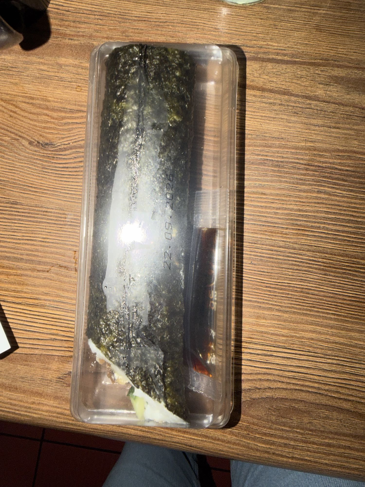 Rolka sushi z nori