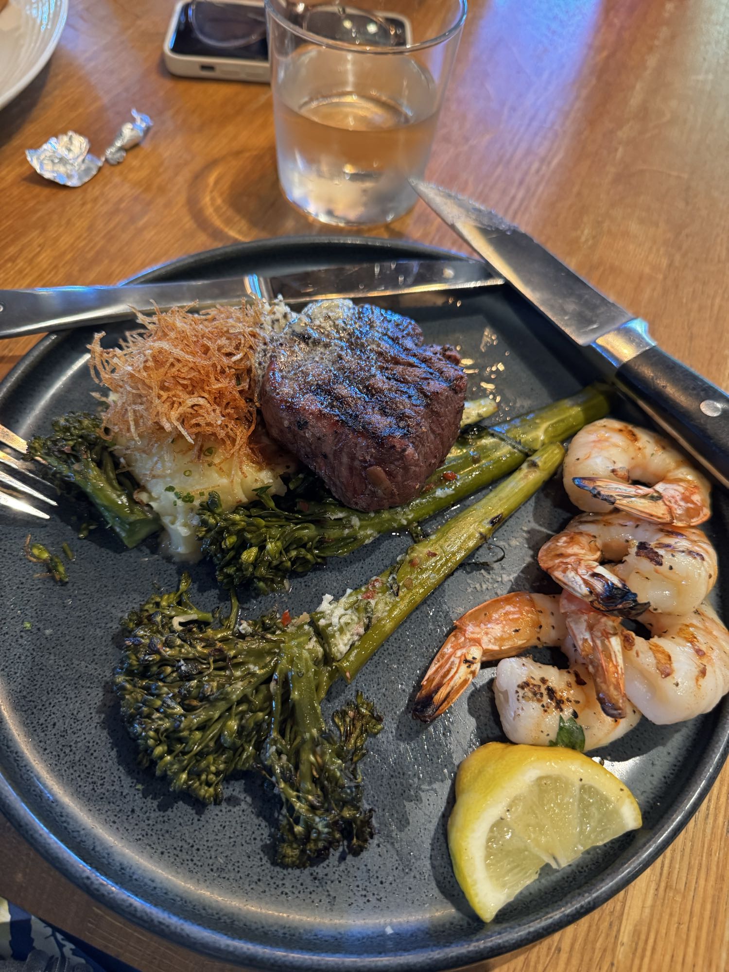filete con camarones